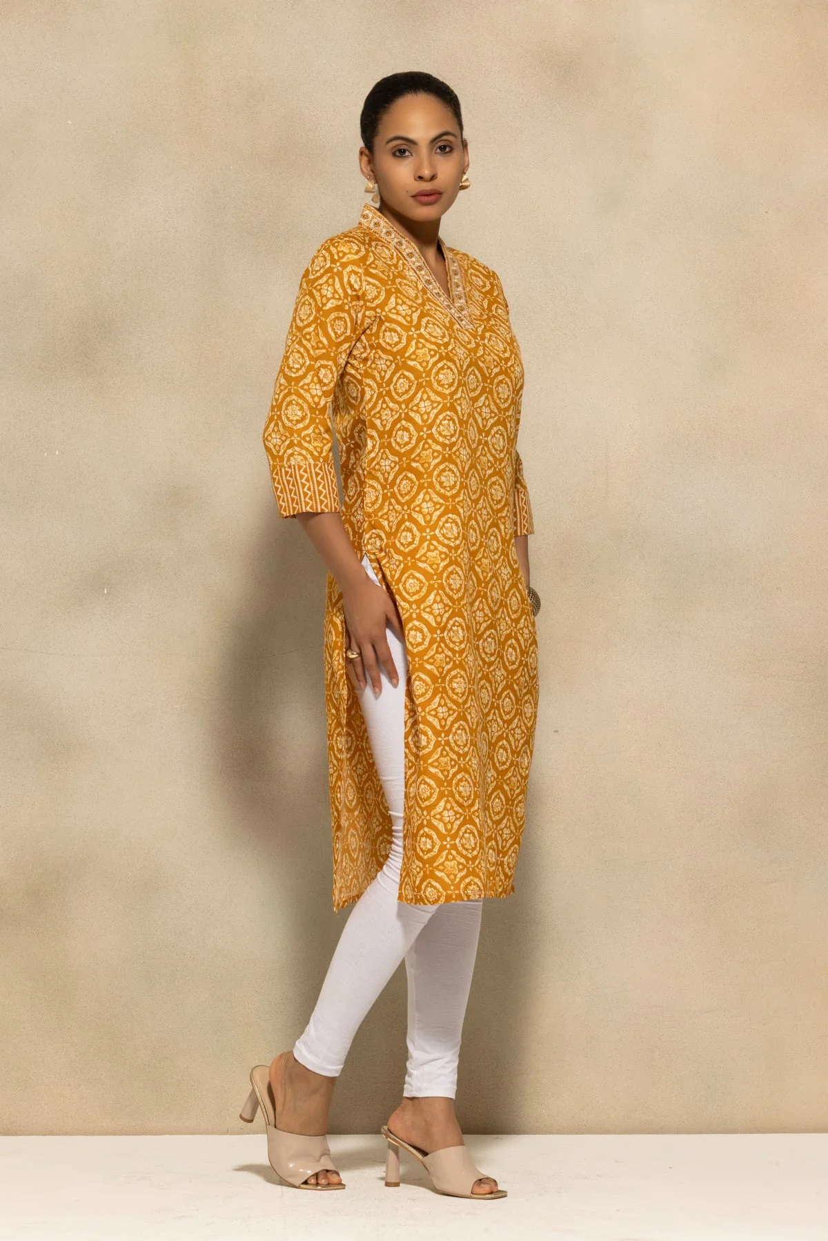 Mustard Printed Kurta - Image 3