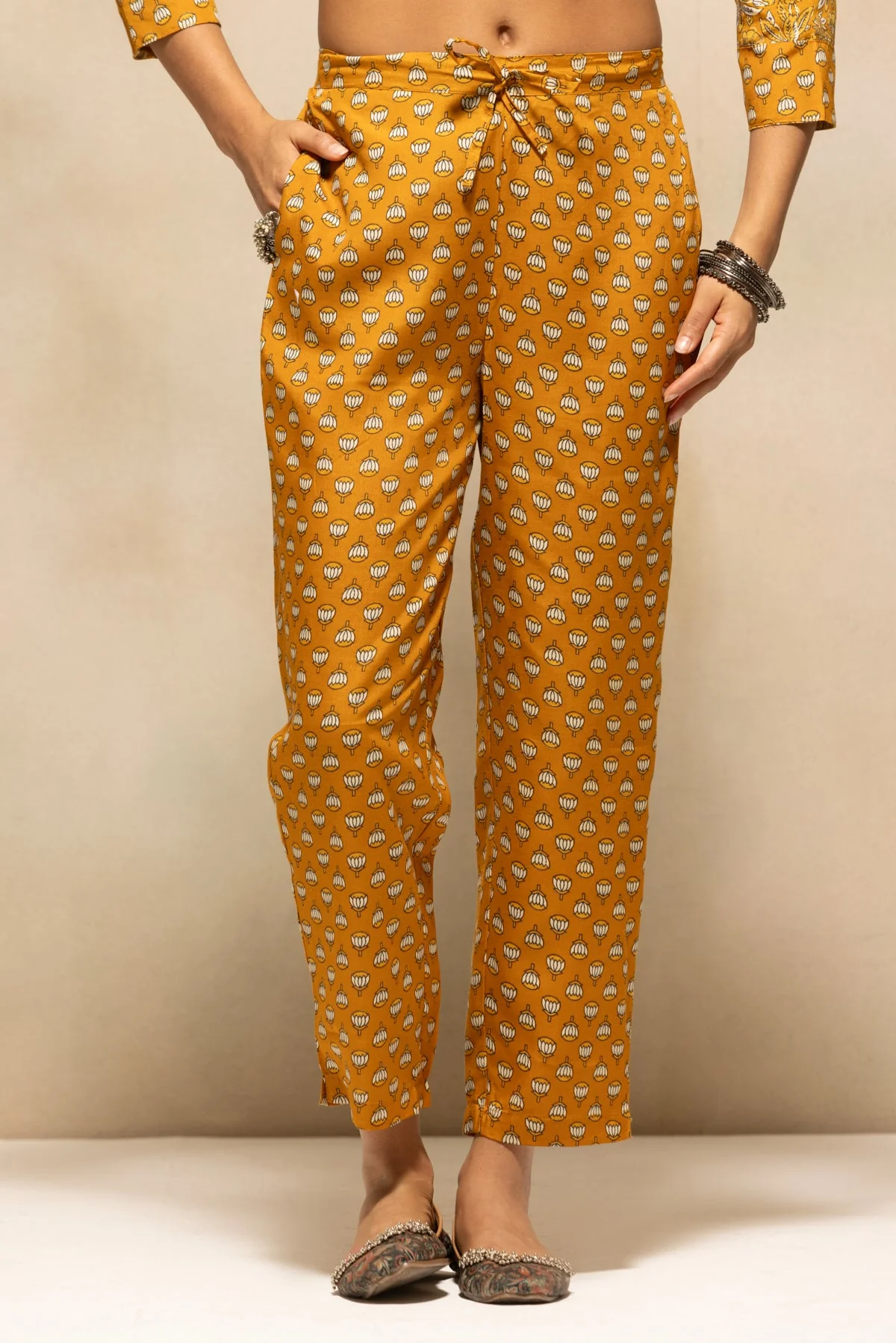 Mustard Printed Kurta 3 Pcs Set - Image 6