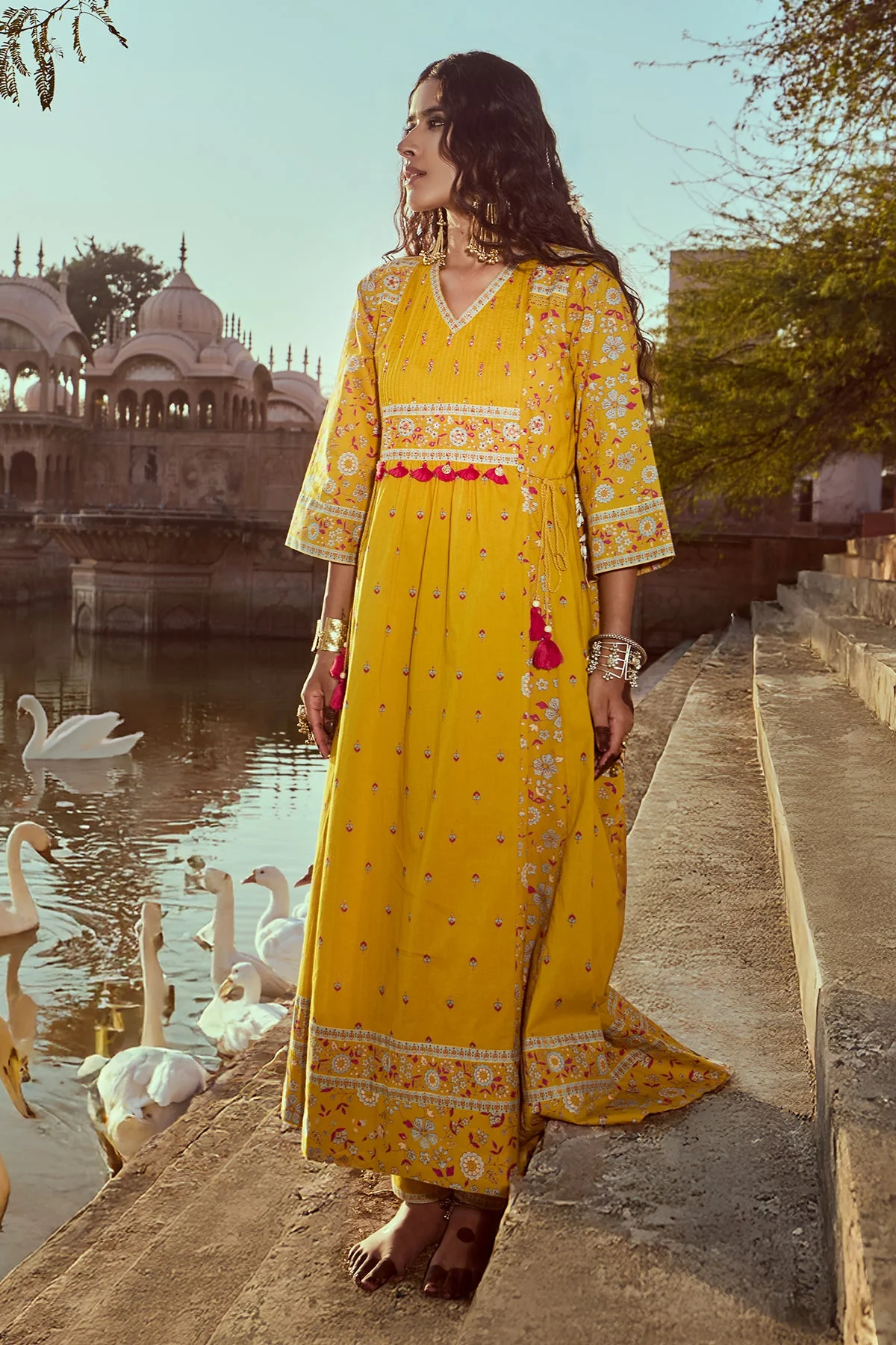 Mustard Printed Kurta 2 Pcs Set - Image 2