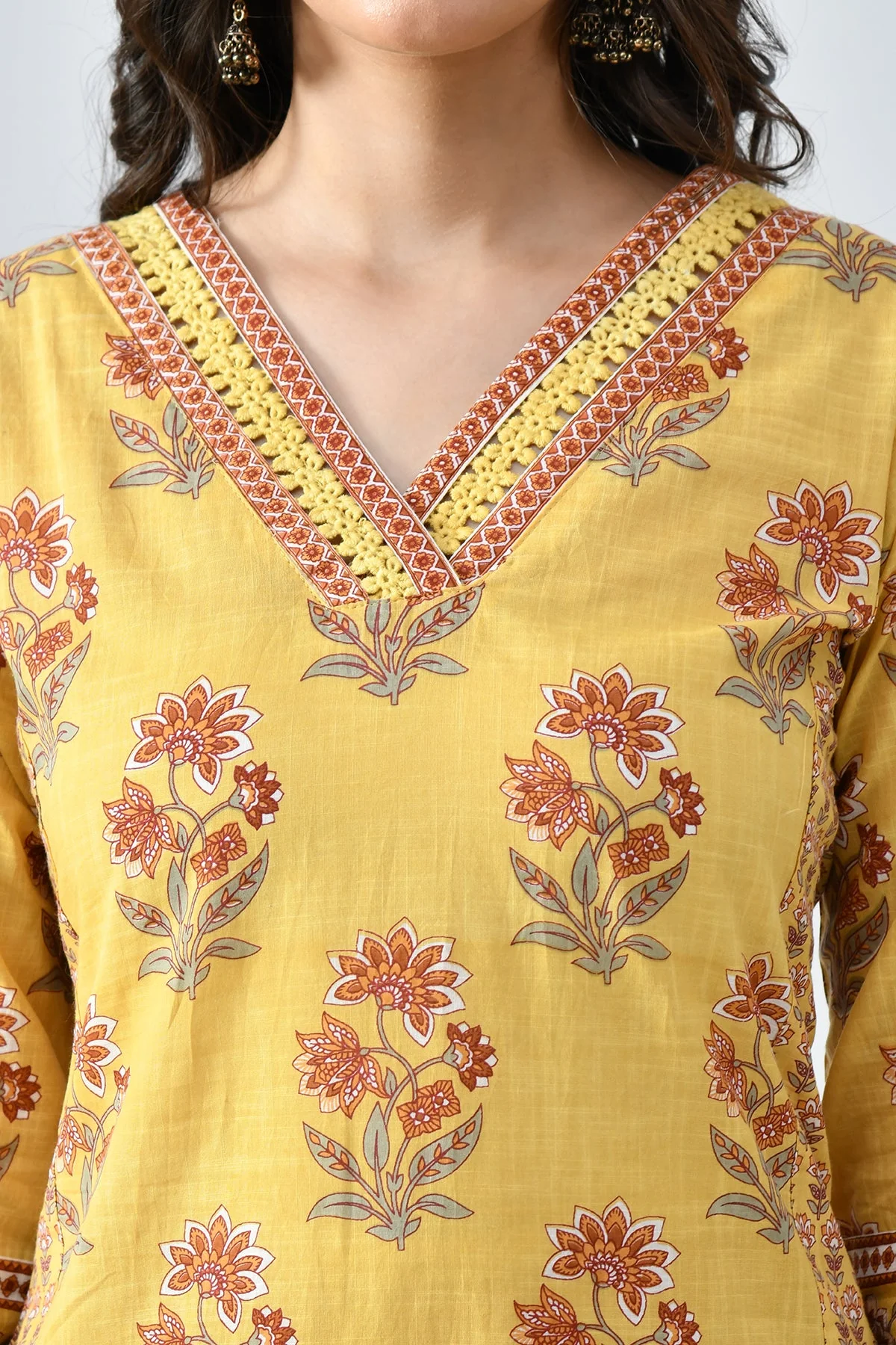Mustard Printed Kurta 2 Pcs Set - Image 5