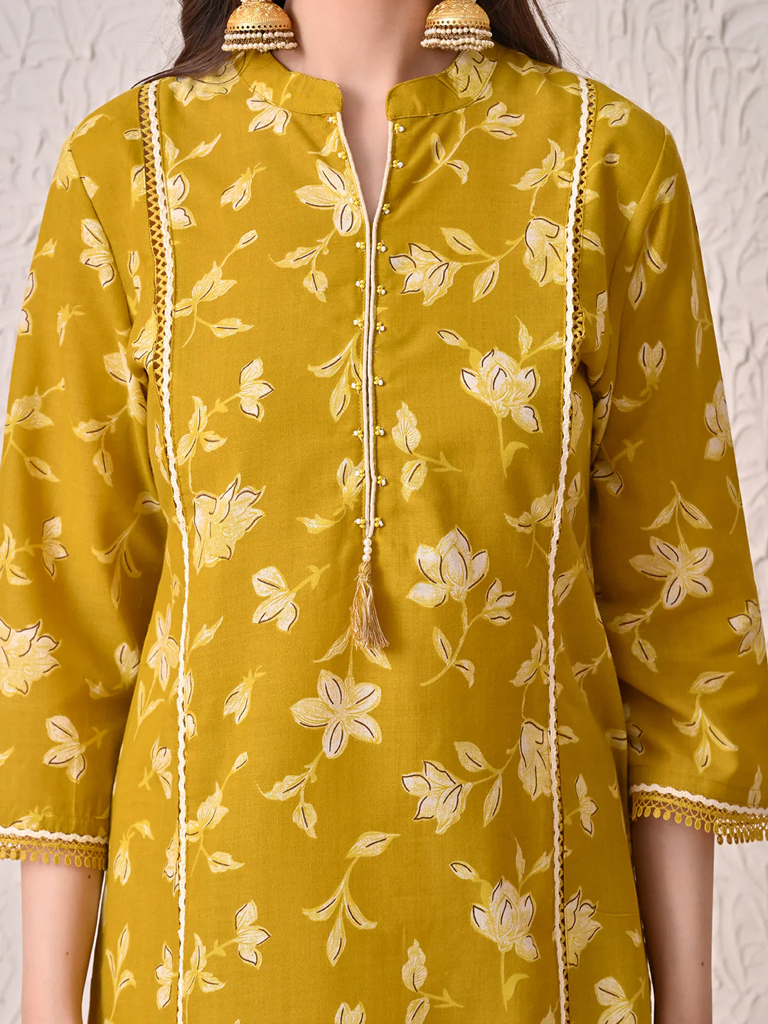 Mustard Printed Kurta 3 Pcs Set - Image 4