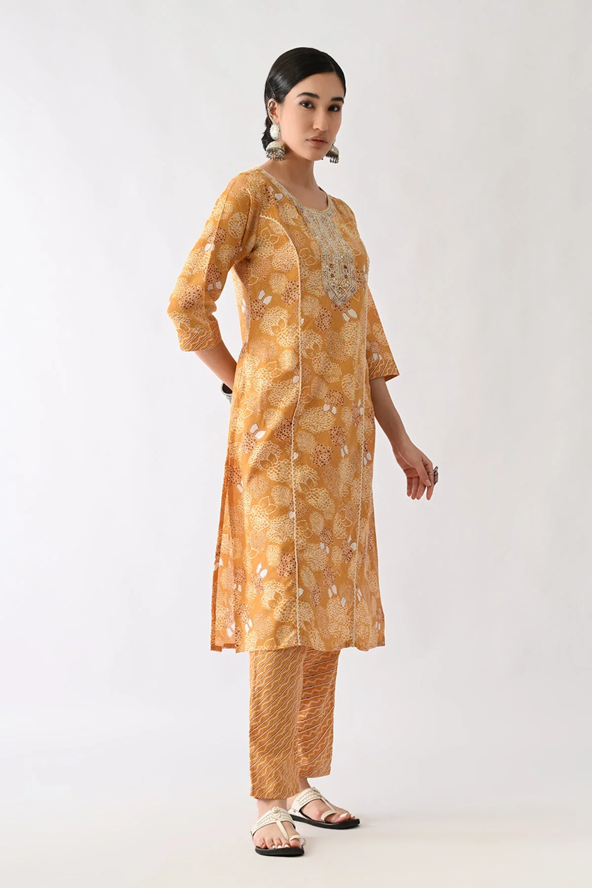 Mustard Printed Kurta 3 Pcs Set - Image 3