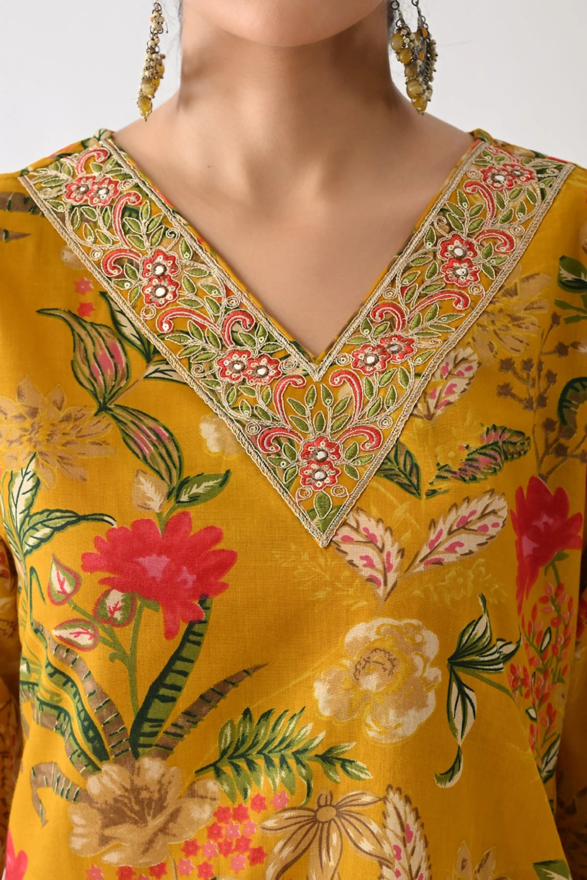 Mustard Printed Kurta 3 Pcs Set - Image 2