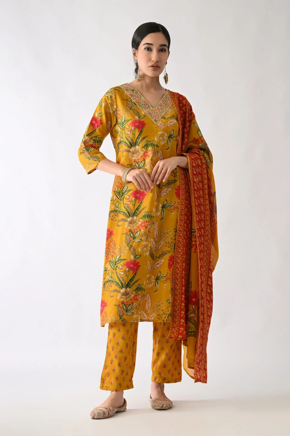 Mustard Printed Kurta 3 Pcs Set - Image 4
