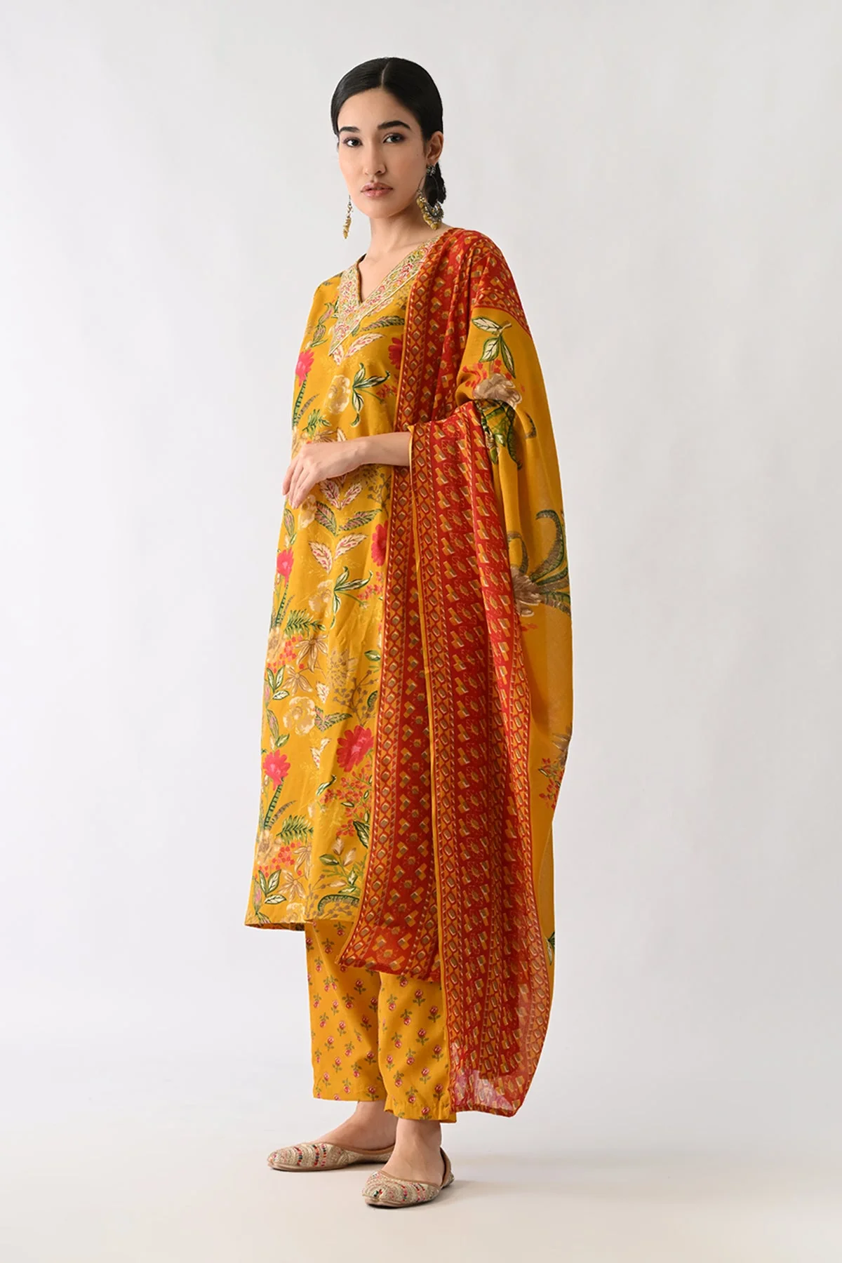 Mustard Printed Kurta 3 Pcs Set - Image 5