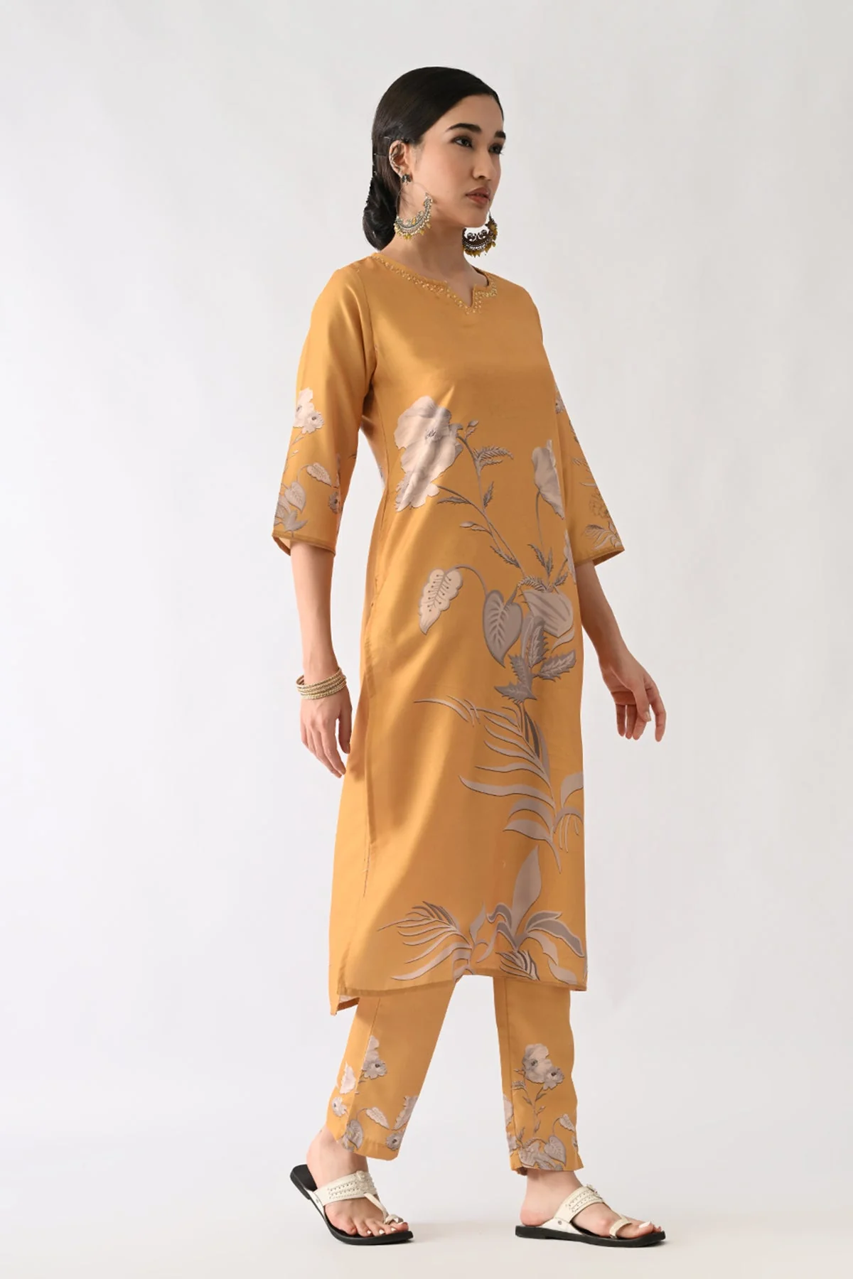 Mustard Printed Kurta 3 Pcs Set - Image 6