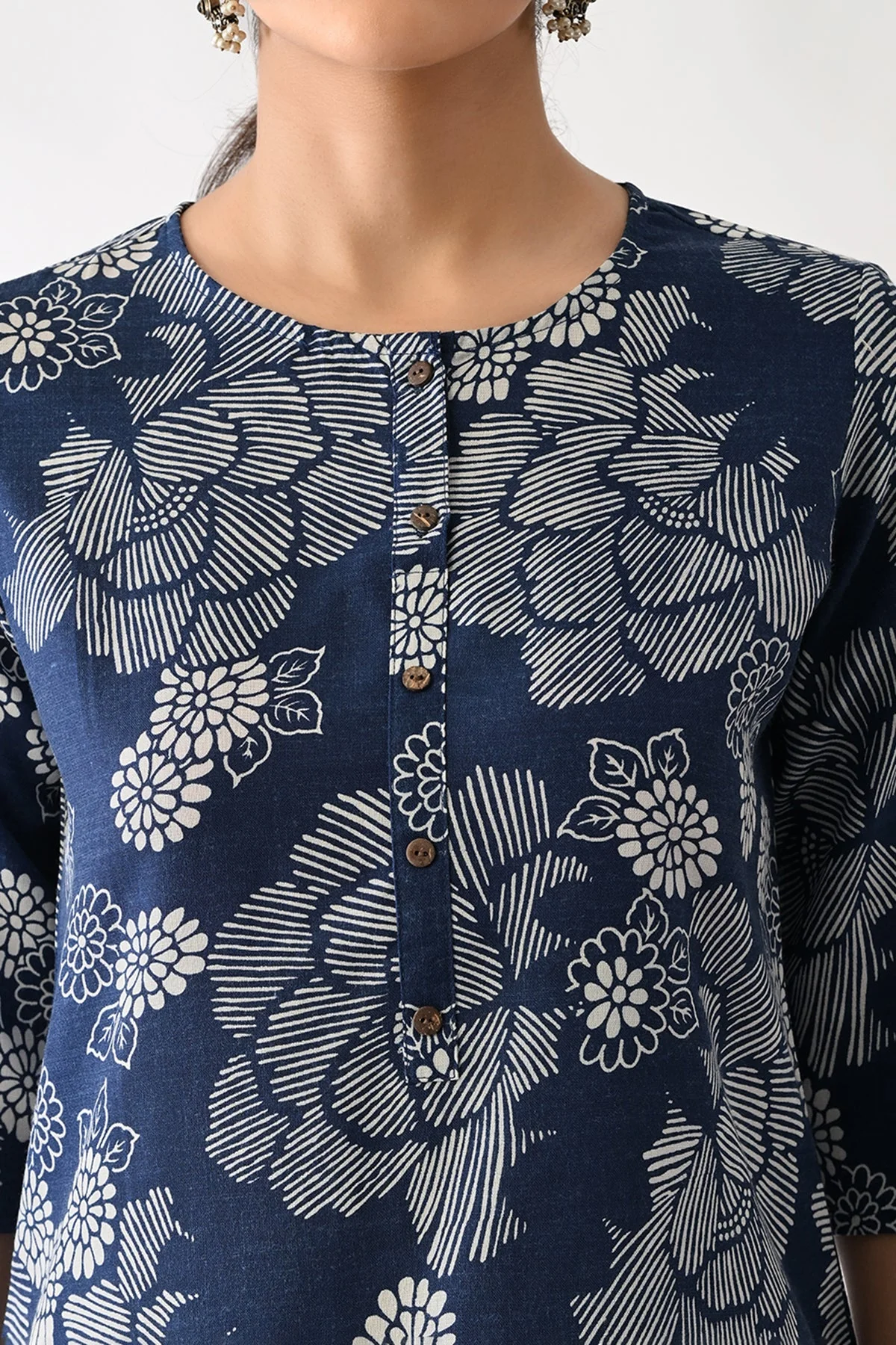 Navy Blue Printed Kurta - Image 2