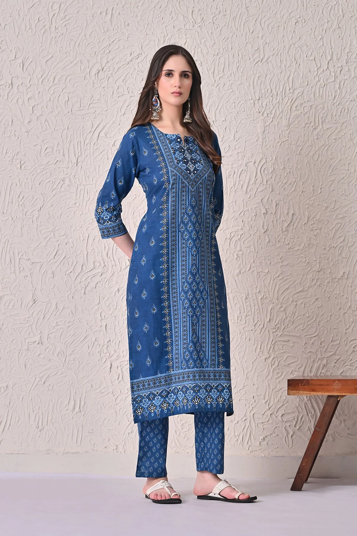 Navy Blue Printed Kurta 3 Pcs Set - Image 3