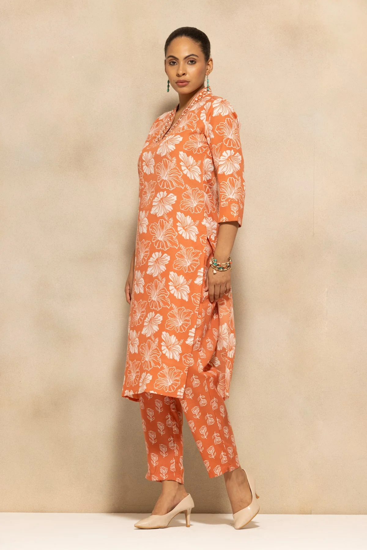 Orange Floral Printed Kurta 3 Pcs Set - Image 2