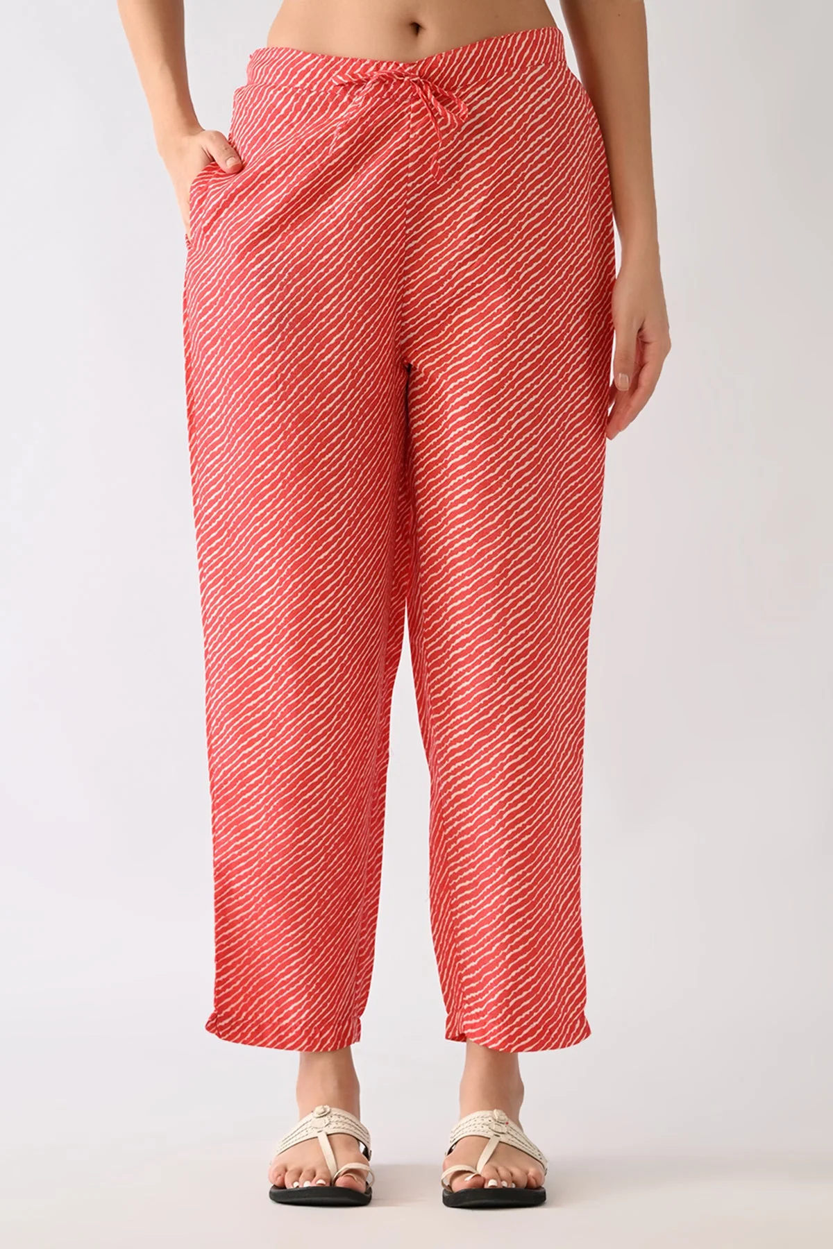 Peach Pink Printed Kurta 3 Pcs Set - Image 7