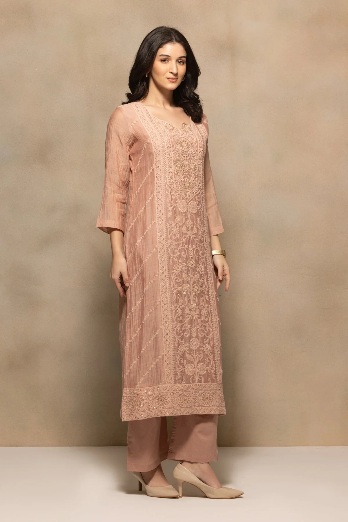 Pink Embellished Kurta 3 Pcs Set - Image 3