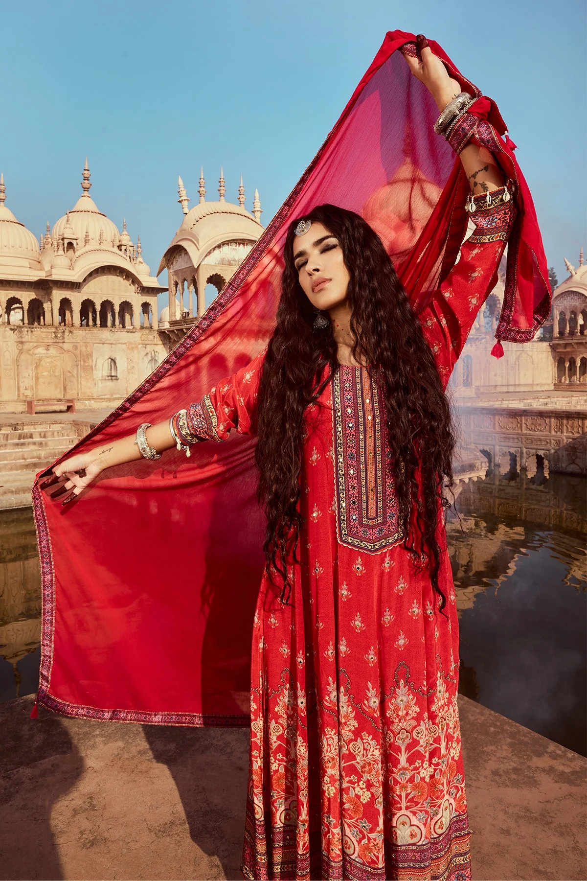 Pink Embellished Kurta 3 Pcs Set - Image 3