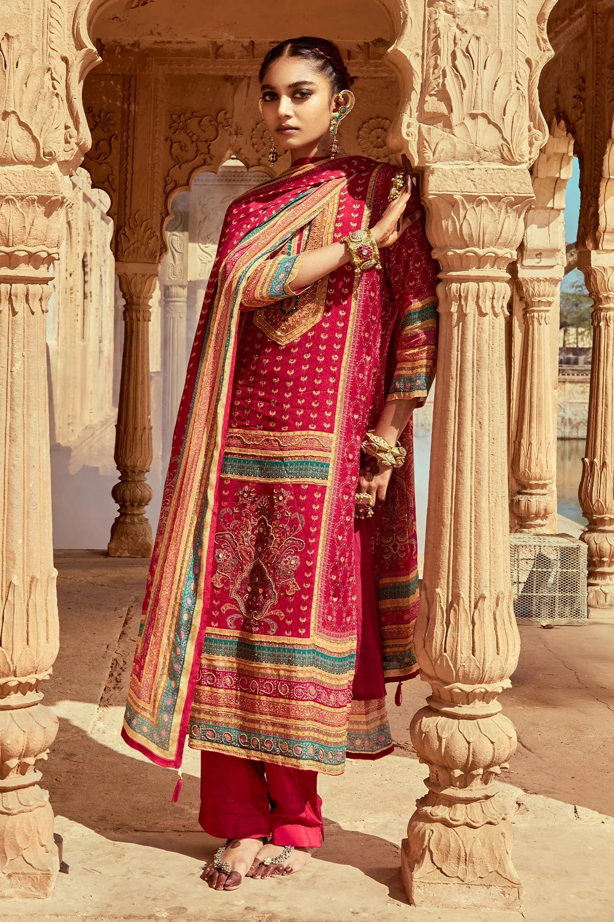 Pink Embellished Kurta 3 Pcs Set - Image 3