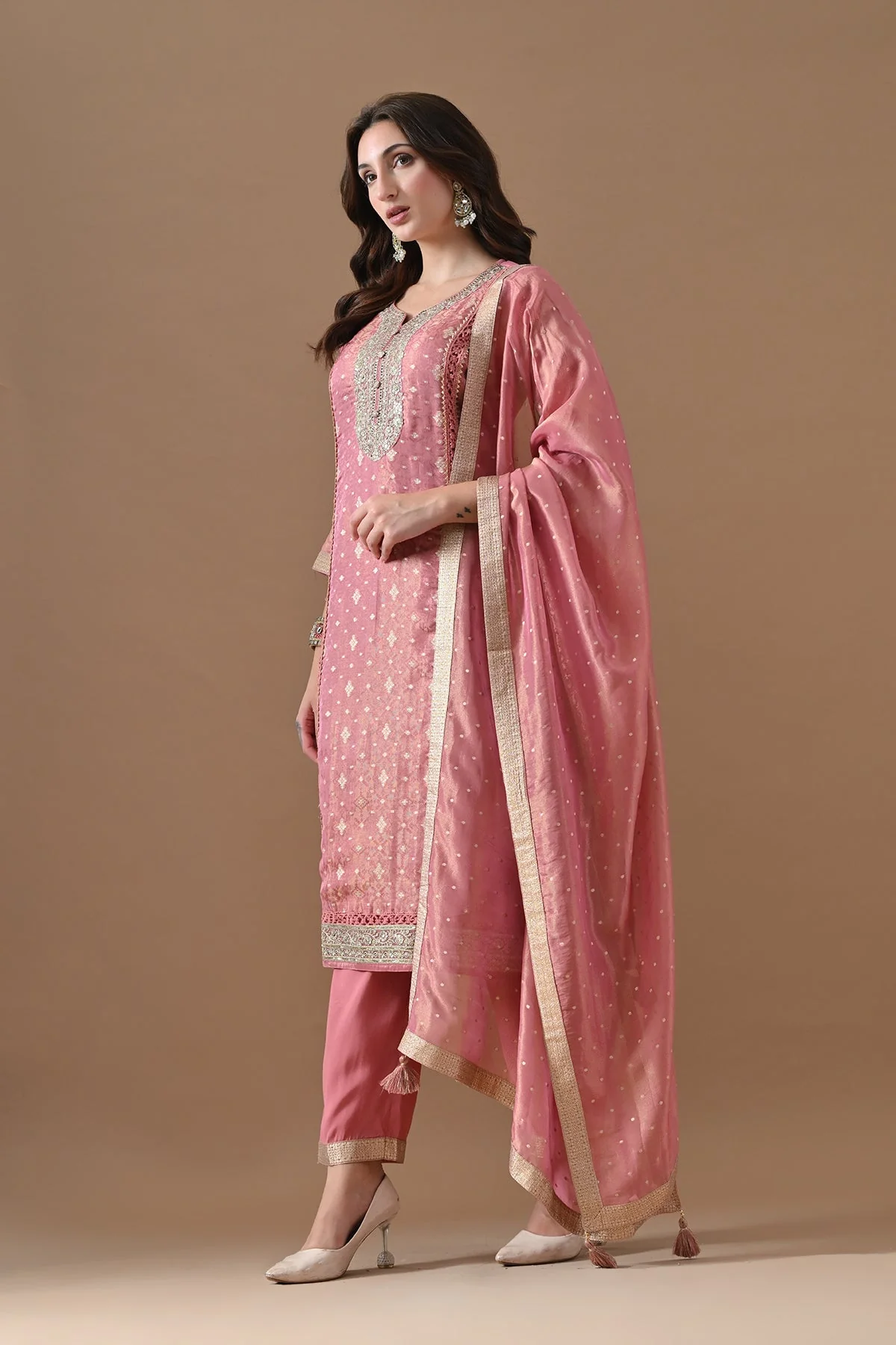 Pink Embellished Kurta 3 Pcs Set - Image 2