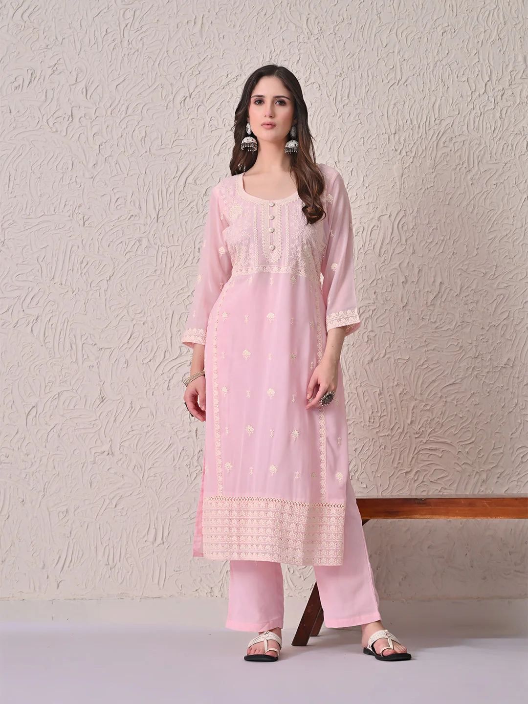 Pink Embroidered Kurta 3 Pcs Set - Image 4