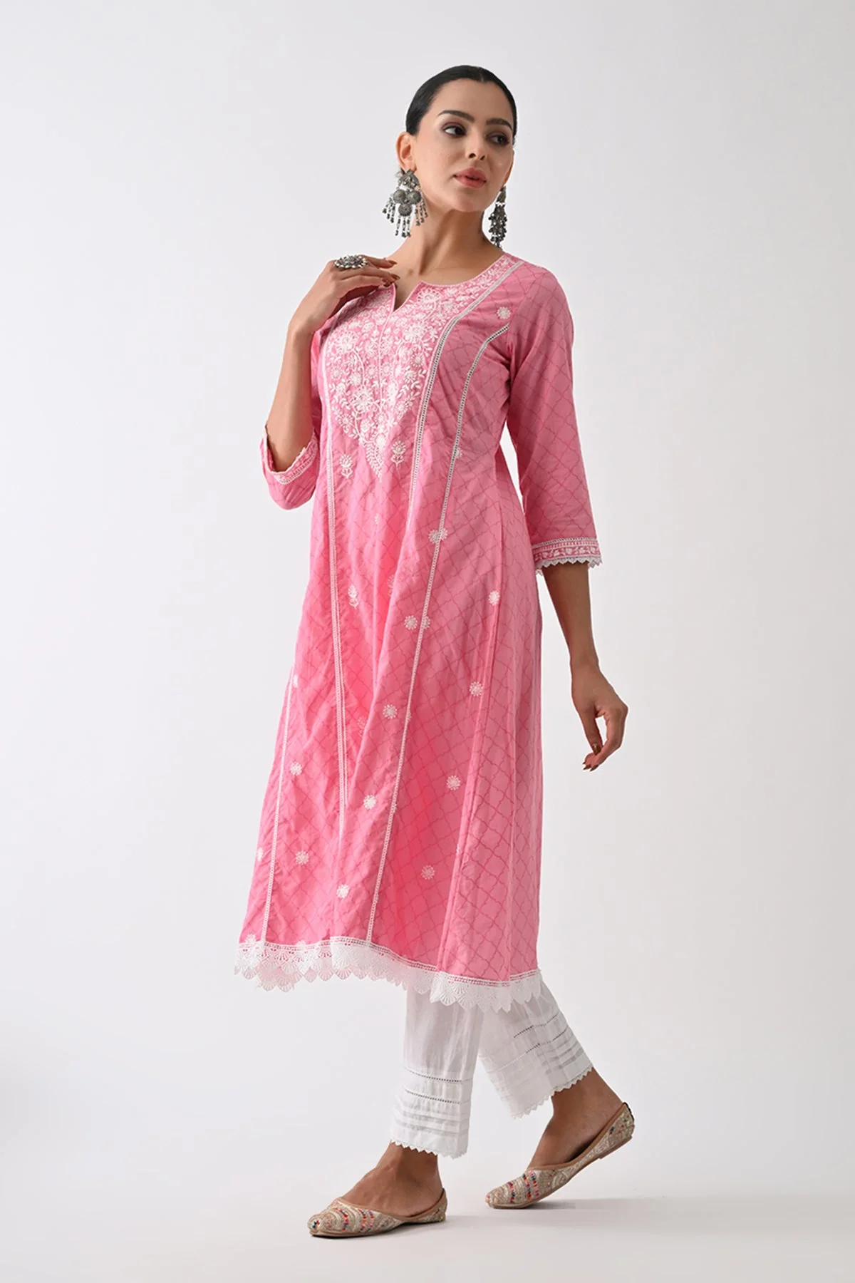 Pink Embroidered Kurta 2 Pcs Set - Image 5
