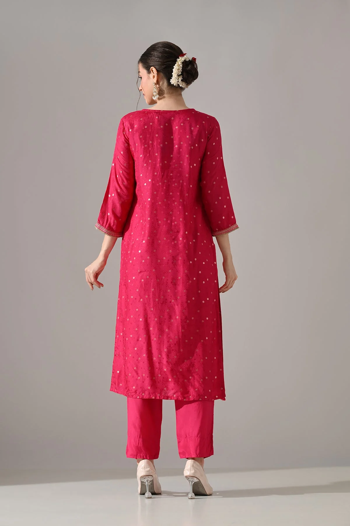 Pink Embroidered Kurta 3 Pcs Set - Image 6