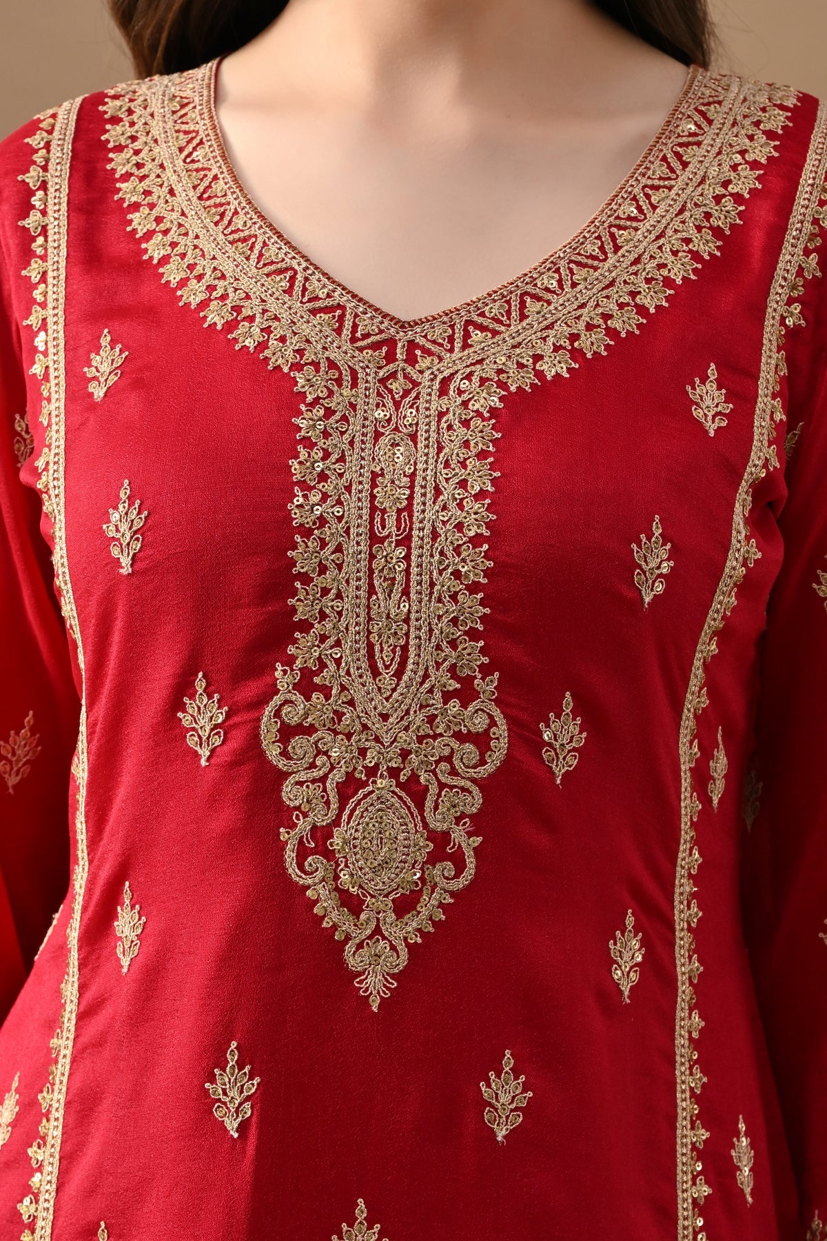 Pink Embroidered Kurta 3 Pcs Set - Image 4