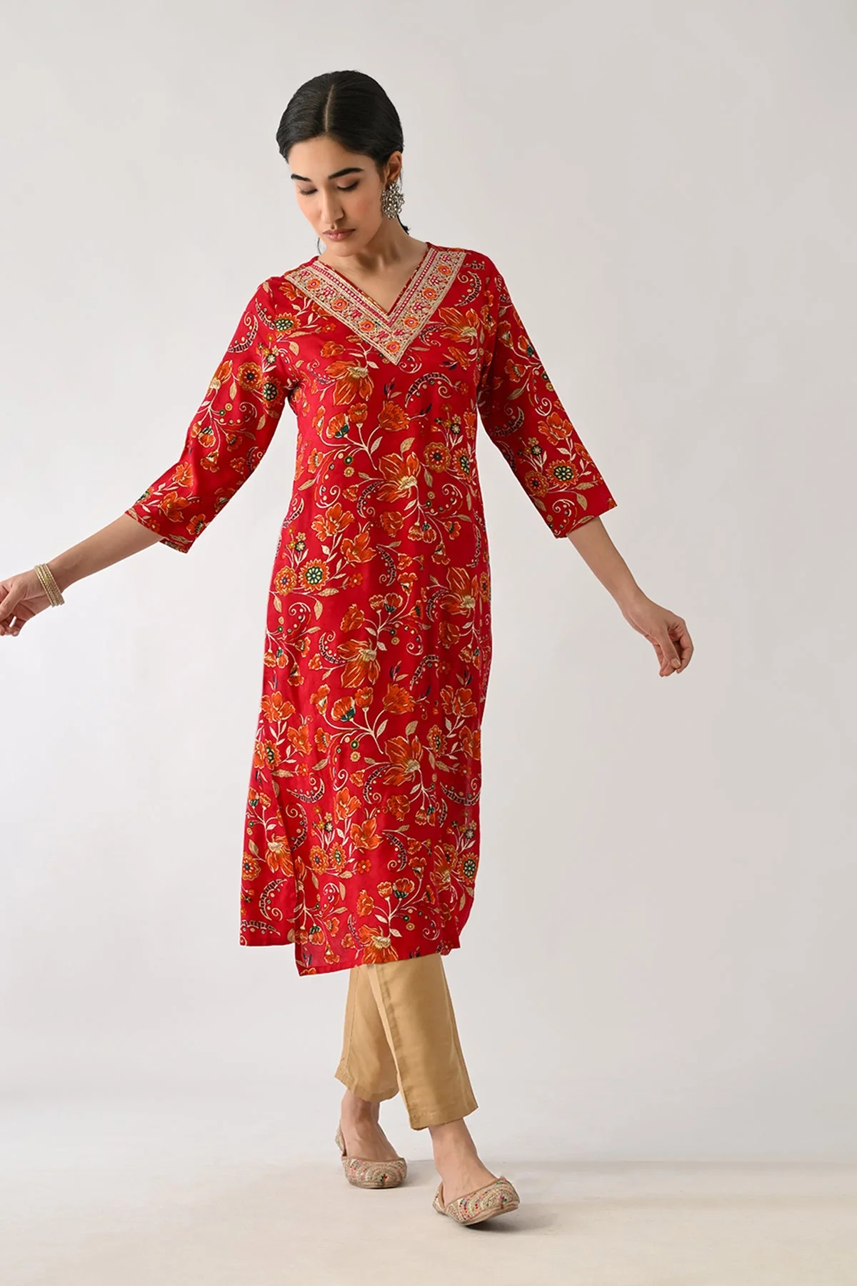 Pink Floral Printed Kurta - Image 7