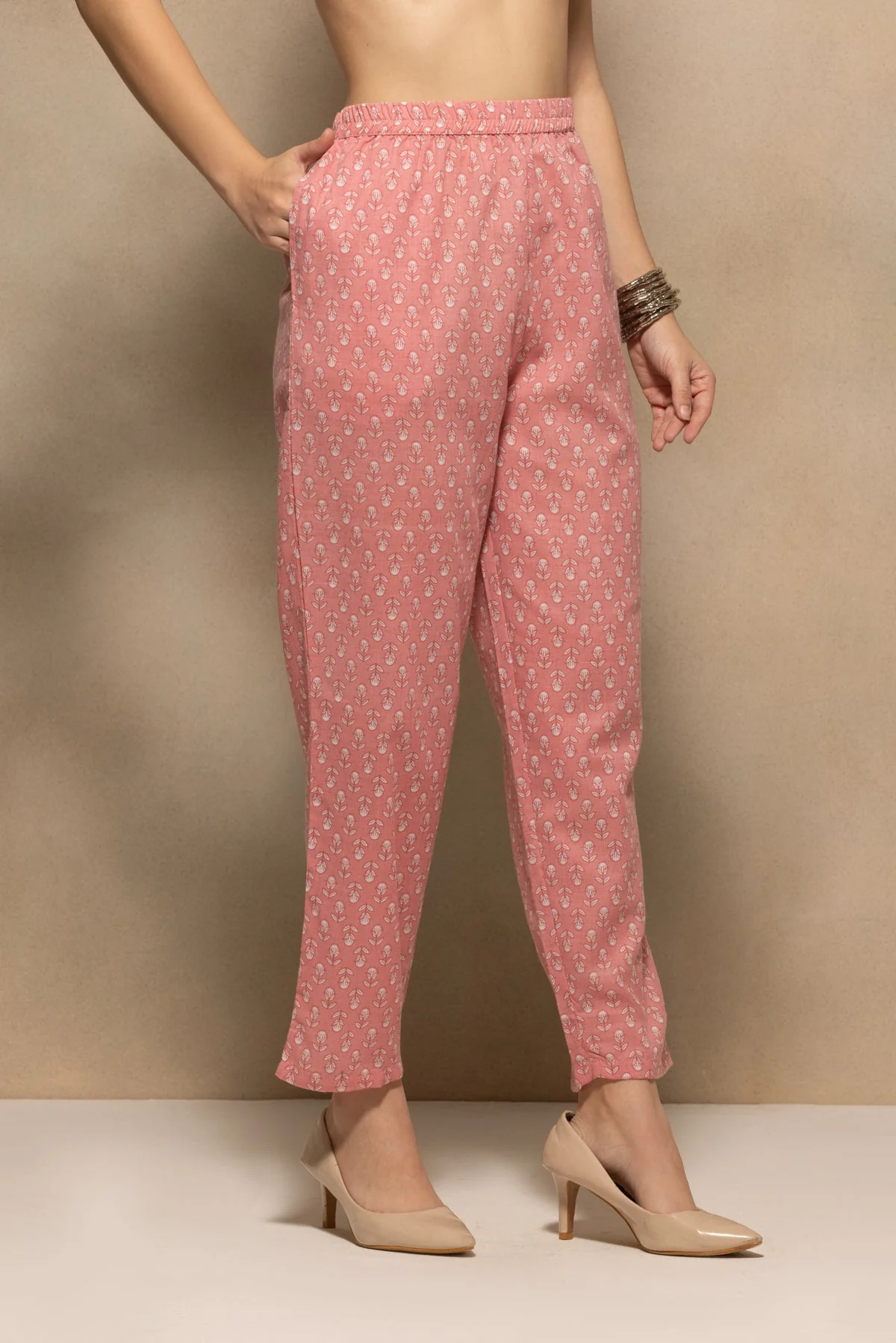 Pink Floral Printed Kurta 3 Pcs Set - Image 6