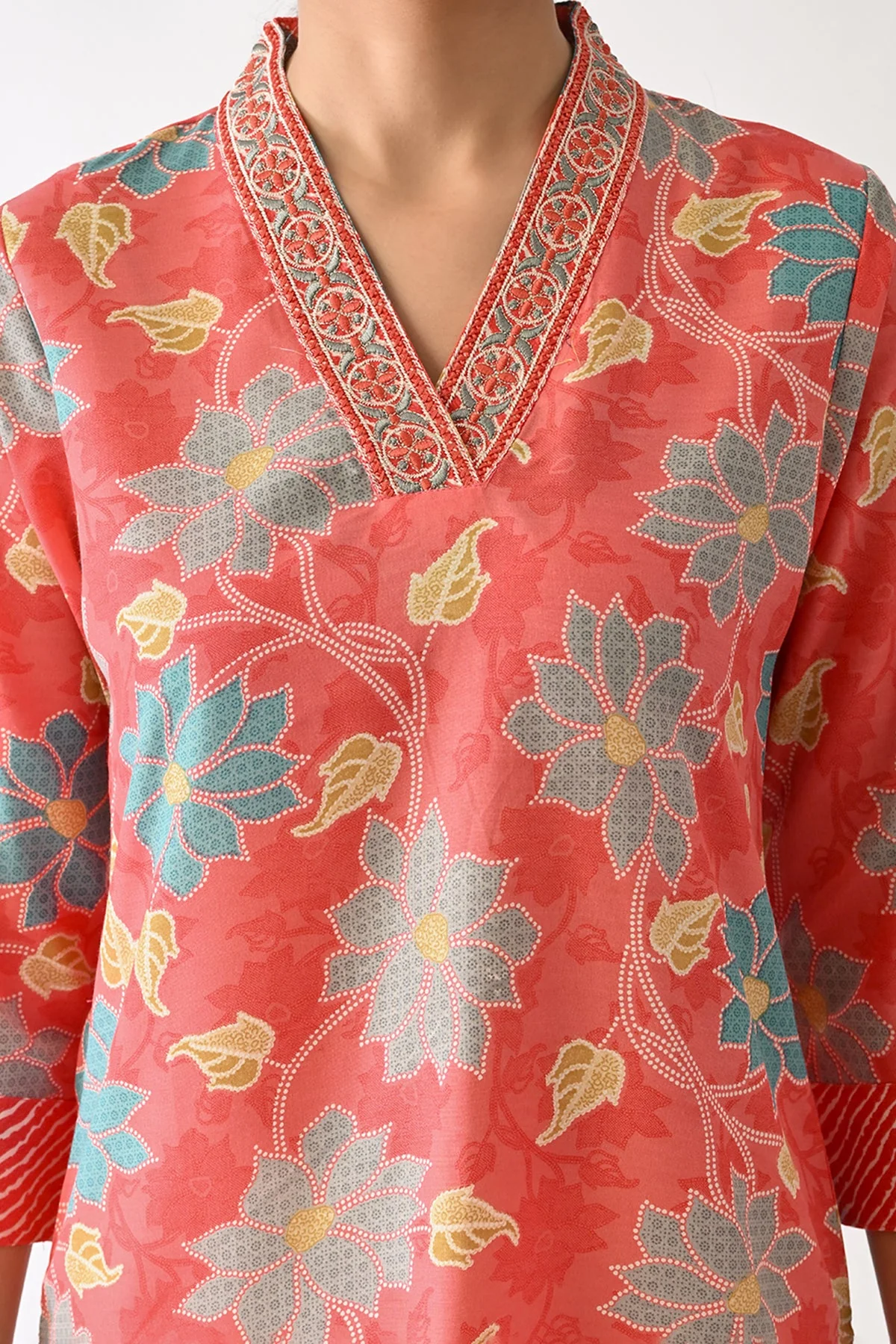 Pink Printed Kurta - Image 2