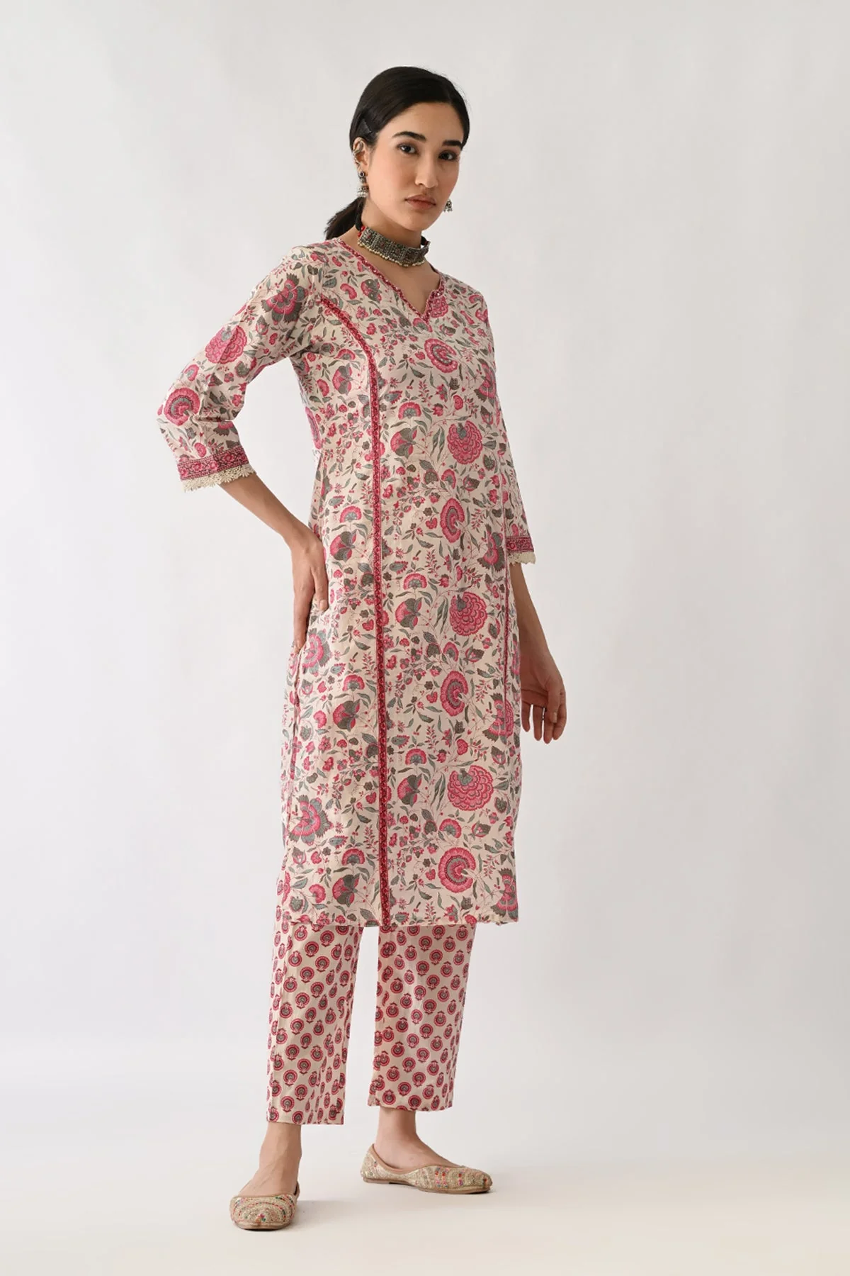 Pink Printed Kurta 2 Pcs Set - Image 3