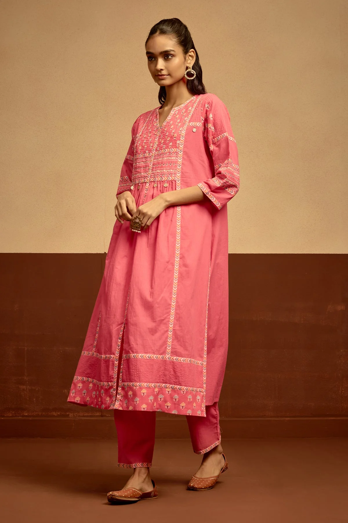 Pink Printed Kurta 3 Pcs Set - Image 2