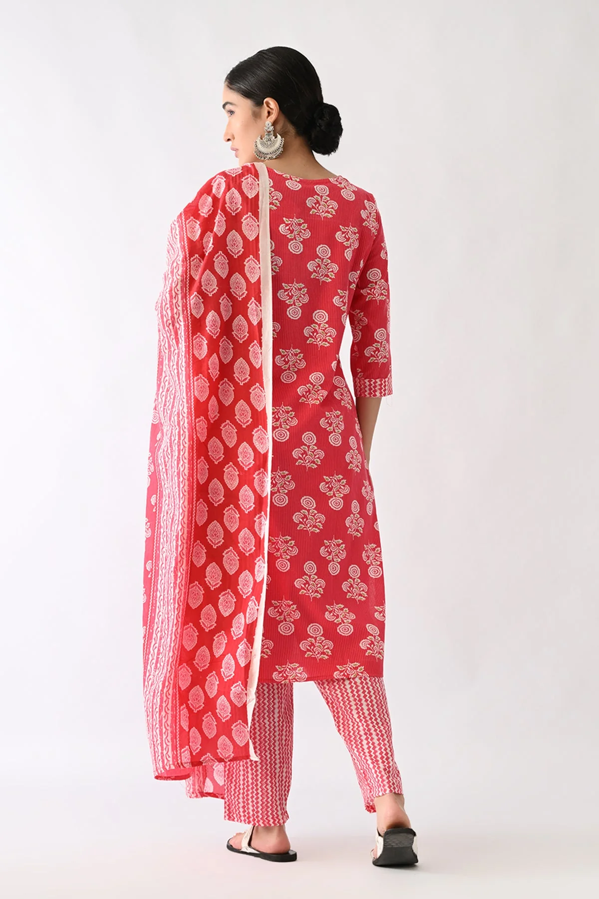 Pink Printed Kurta 3 Pcs Set - Image 6