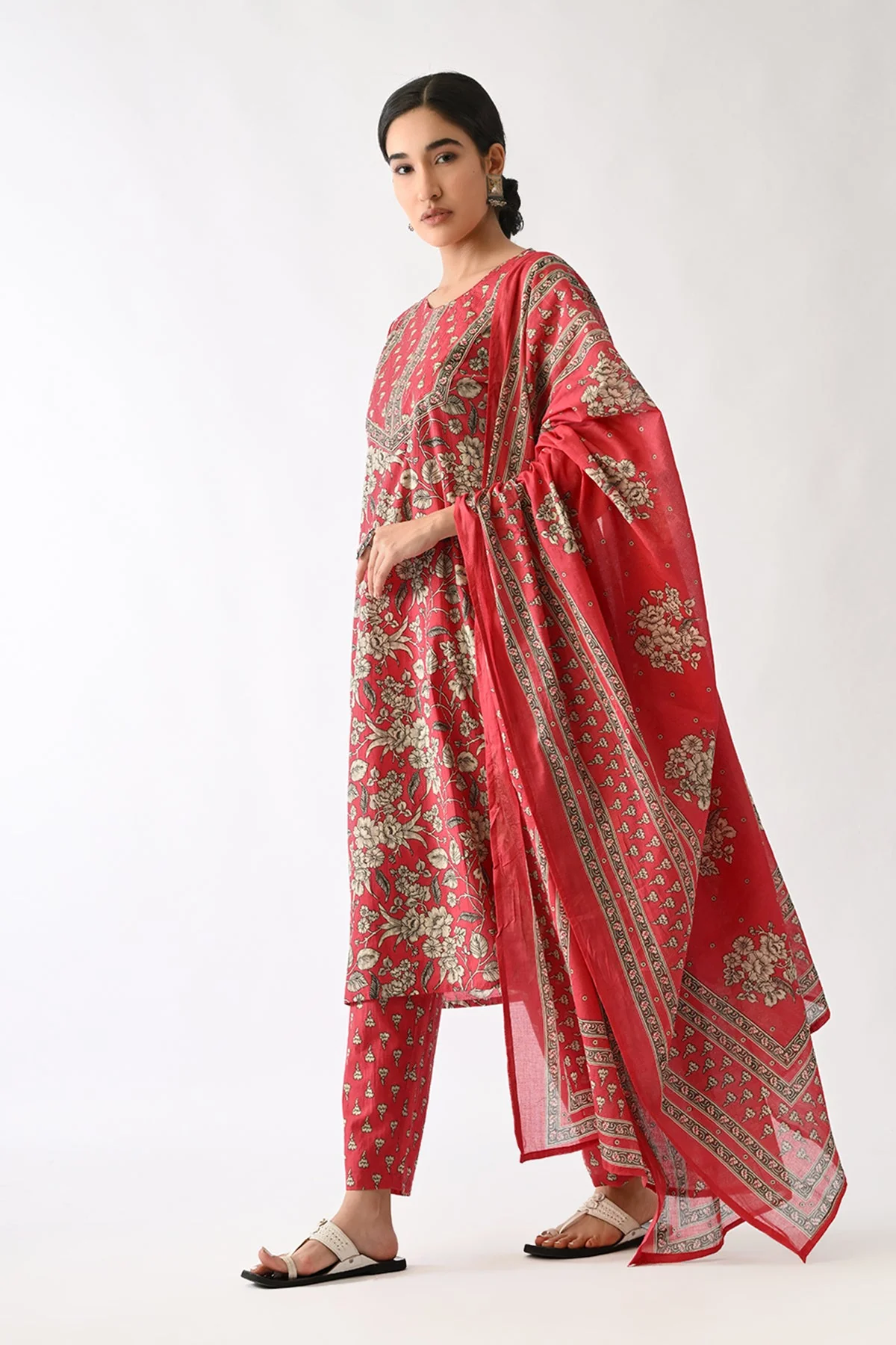Pink Printed Kurta 3 Pcs Set - Image 5
