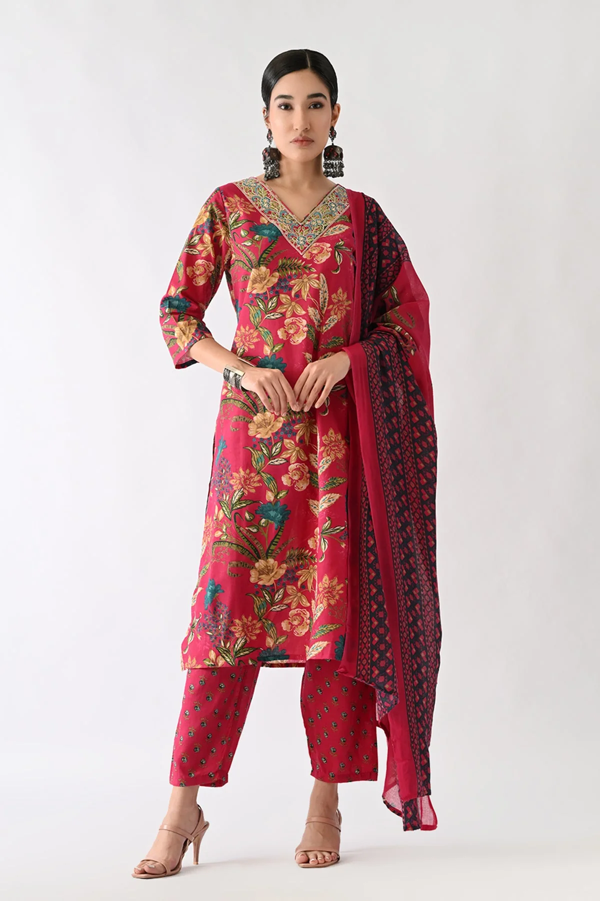 Pink Printed Kurta 3 Pcs Set - Image 4