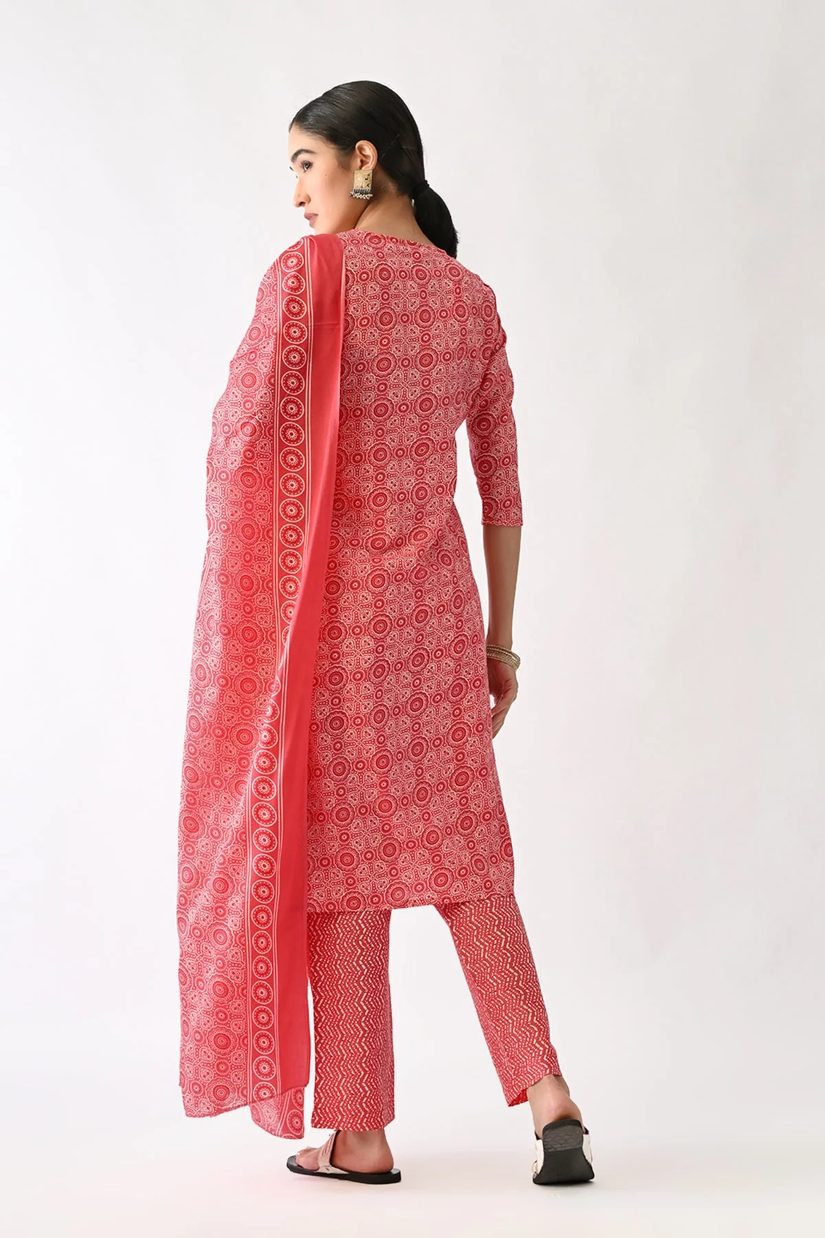 Pink Printed Kurta 3 Pcs Set - Image 3