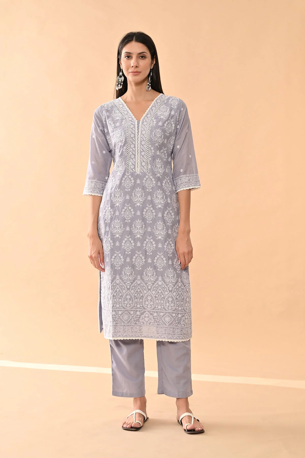 Purple Embroidered Kurta 3 Pcs Set - Image 2