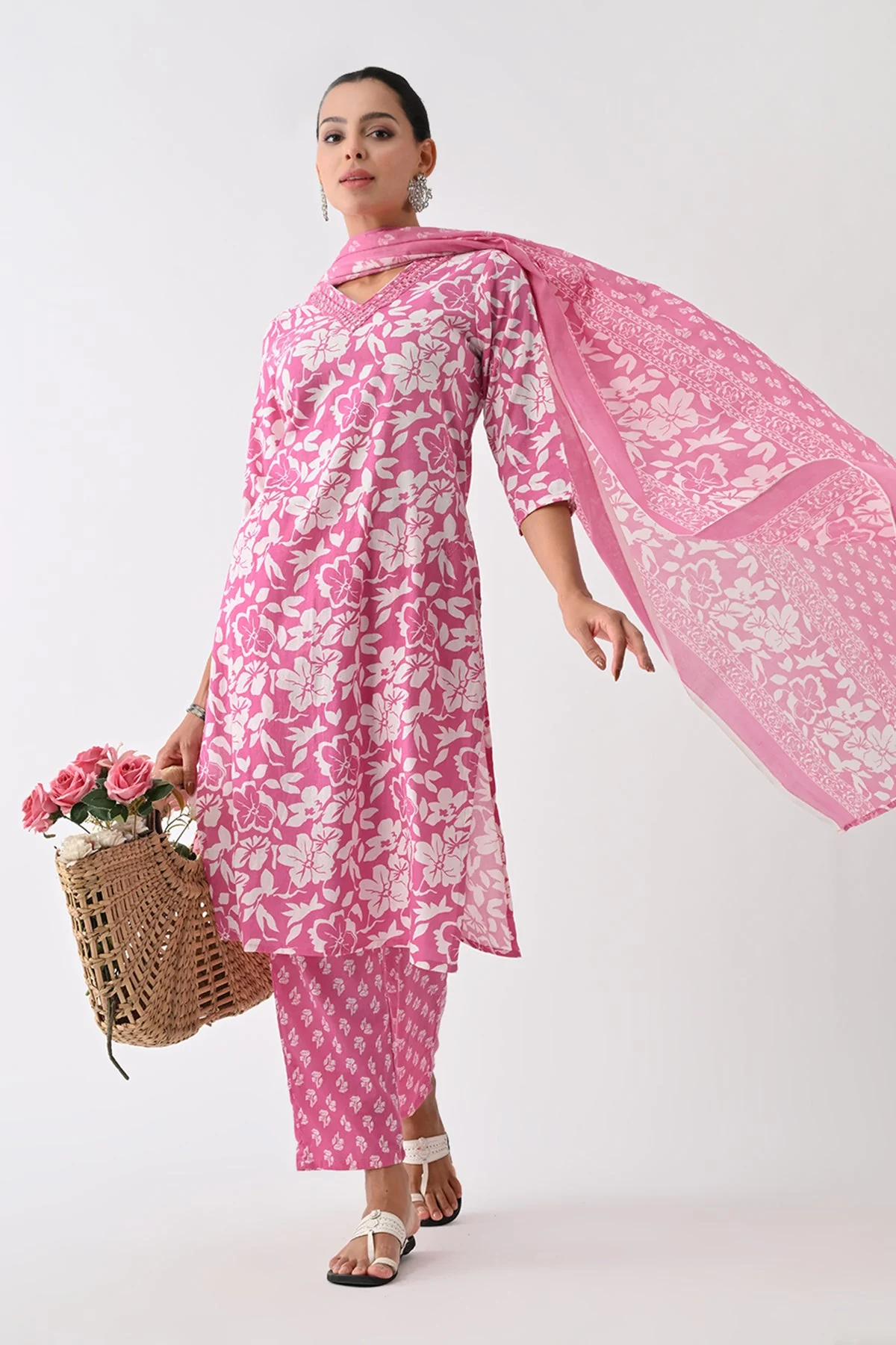Purple Floral Printed Kurta 3 Pcs Set - Image 2