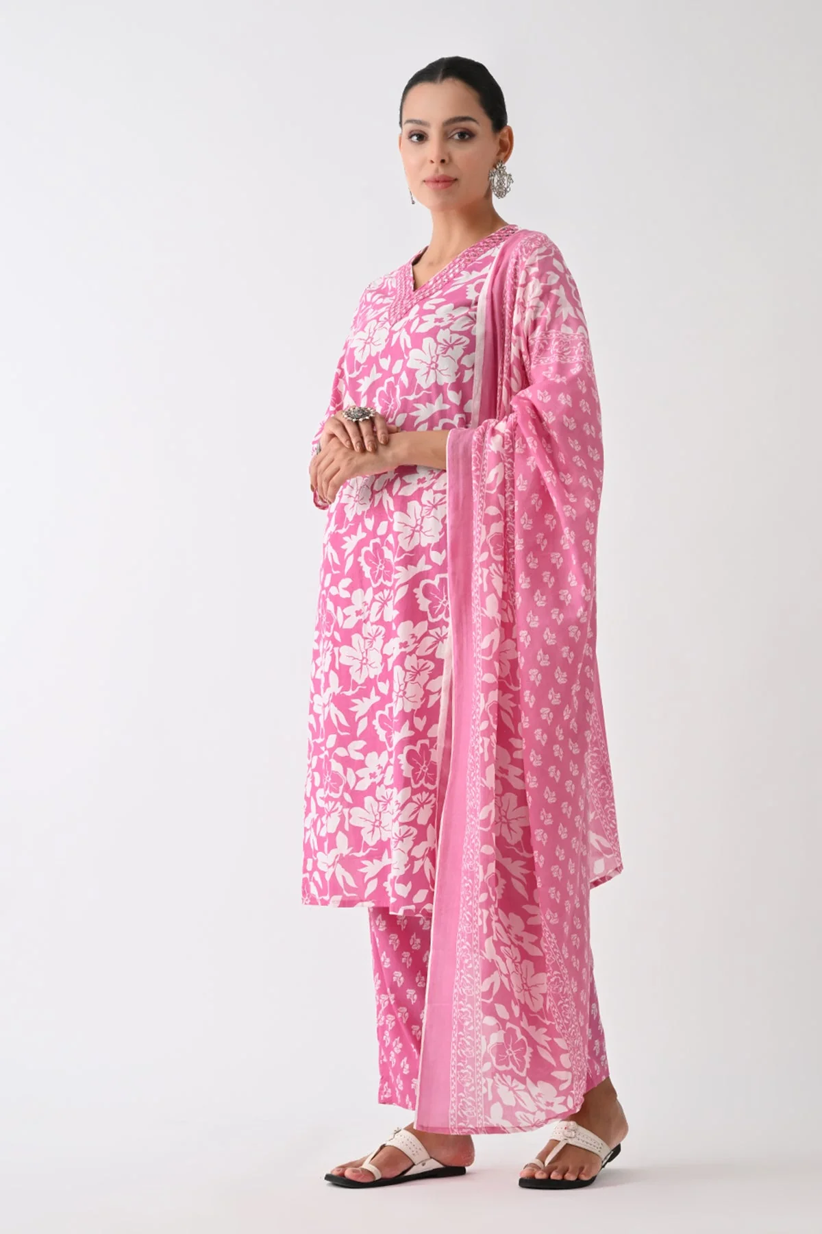 Purple Floral Printed Kurta 3 Pcs Set - Image 3