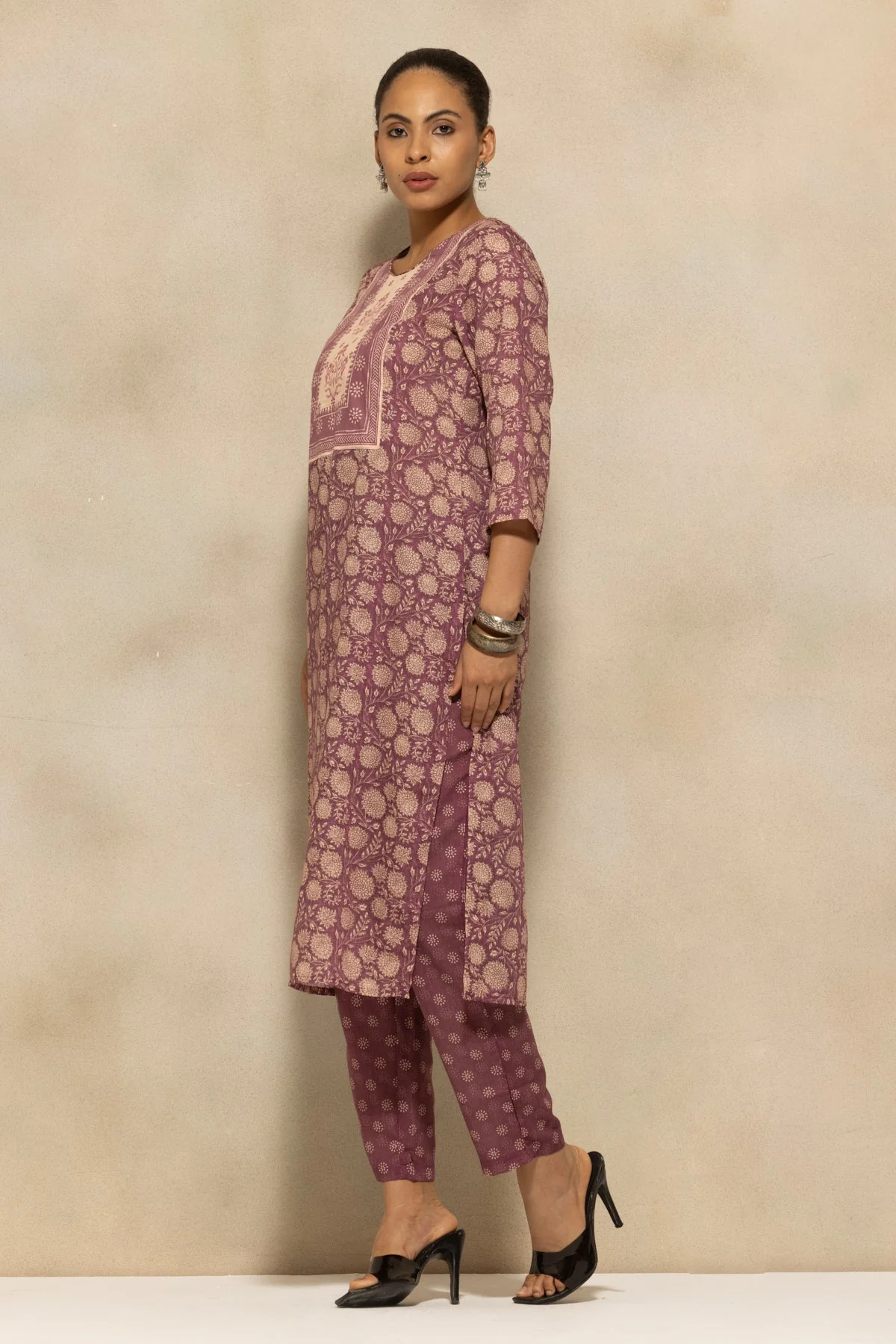 Purple Printed Kurta 3 Pcs Set - Image 2