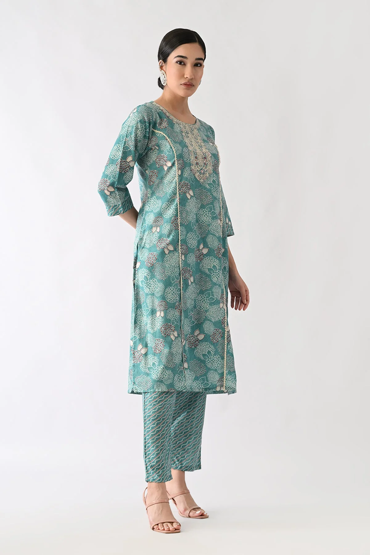 Rama Green Printed Kurta 3 Pcs Set - Image 6