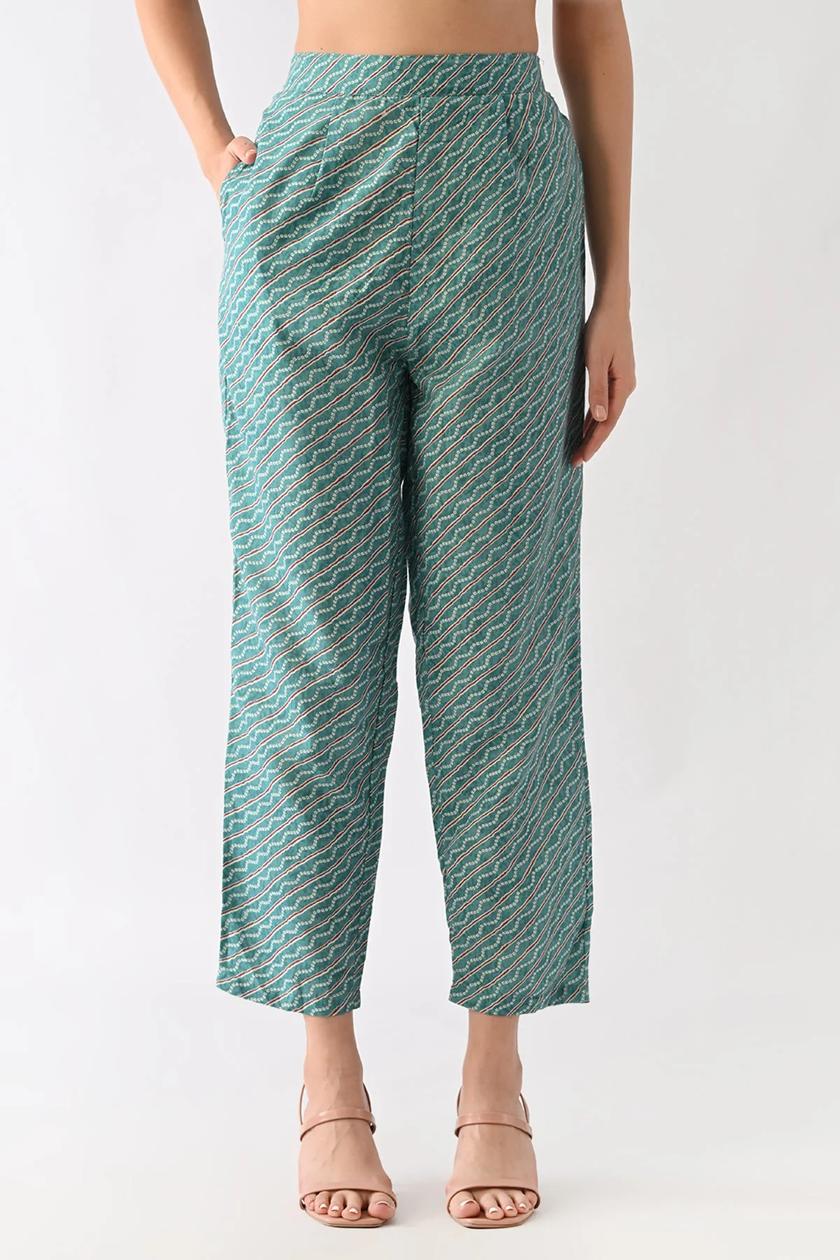 Rama Green Printed Kurta 3 Pcs Set - Image 7