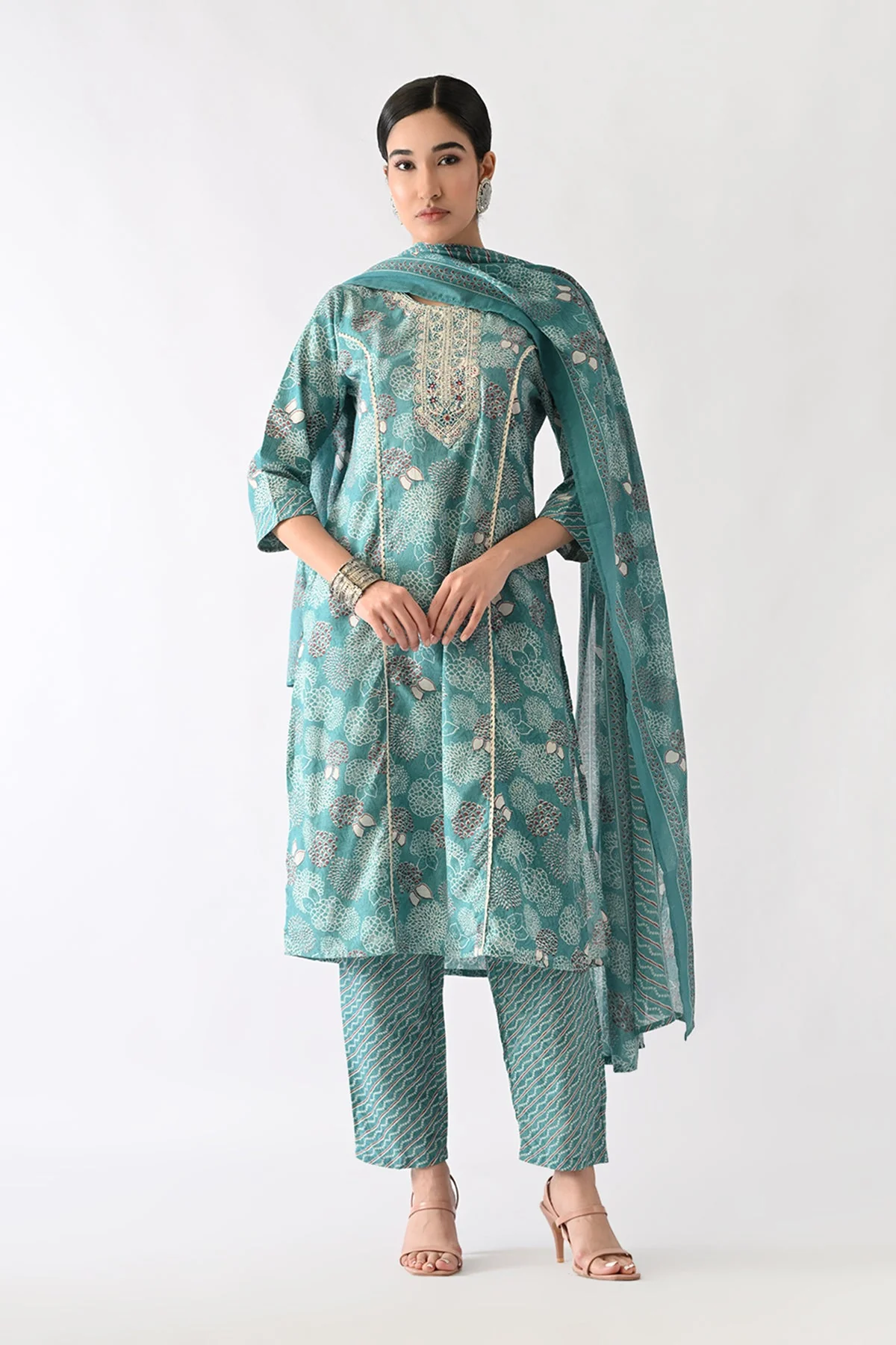 Rama Green Printed Kurta 3 Pcs Set - Image 8