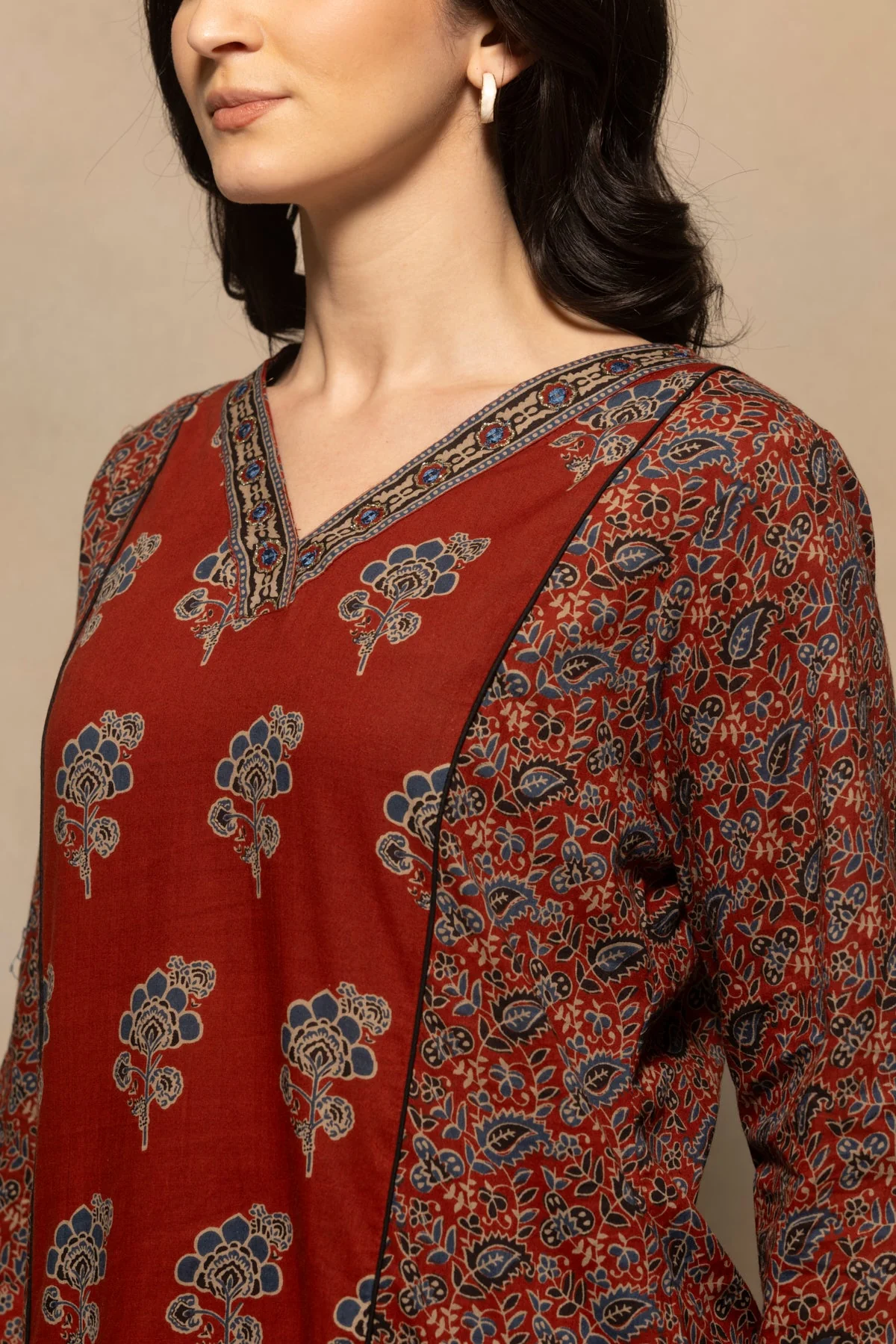 Rust Floral Printed Kurta 3 Pcs Set - Image 4