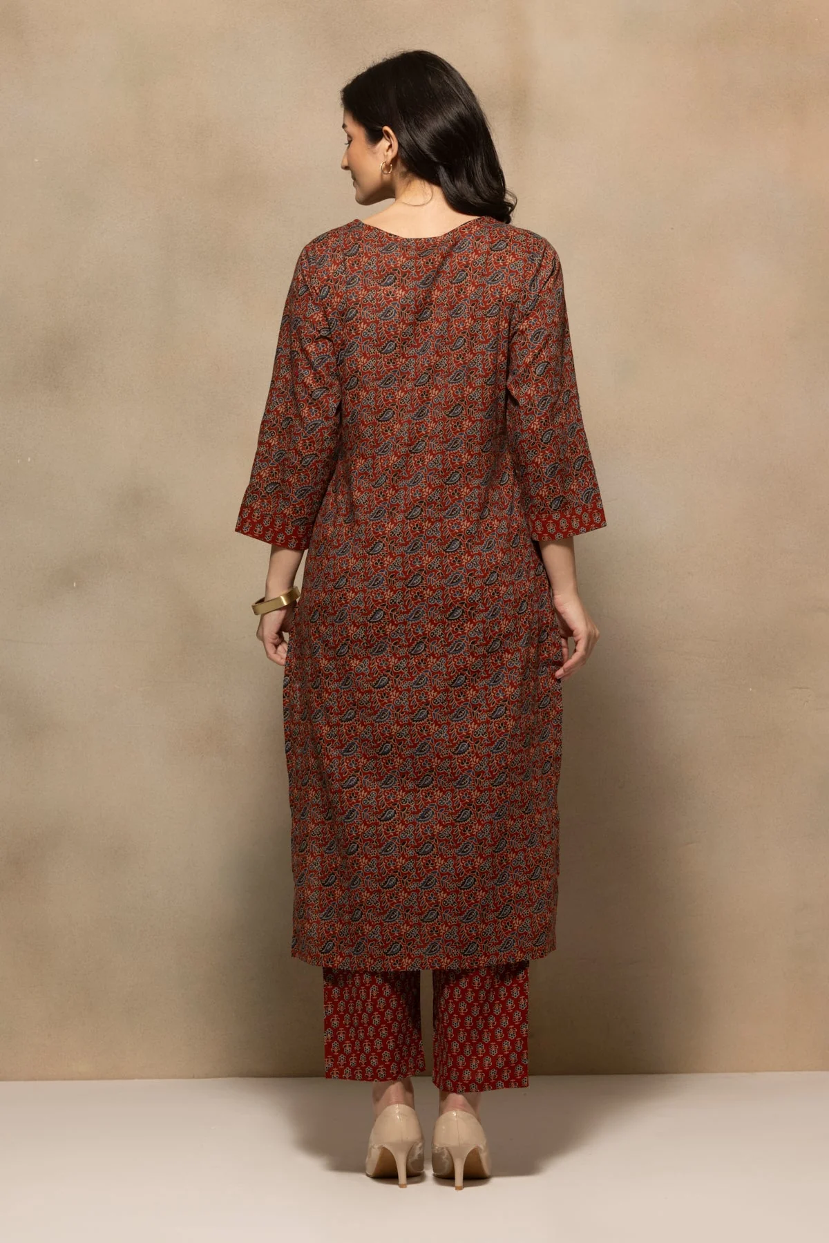 Rust Floral Printed Kurta 3 Pcs Set - Image 5