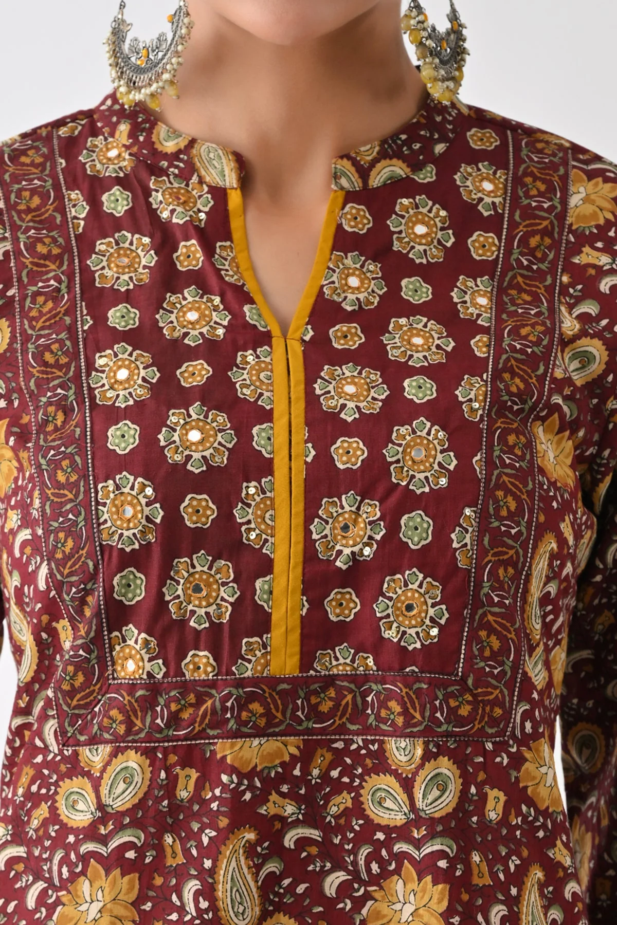 Rust Paisley Printed Kurta 3 Pcs Set - Image 2