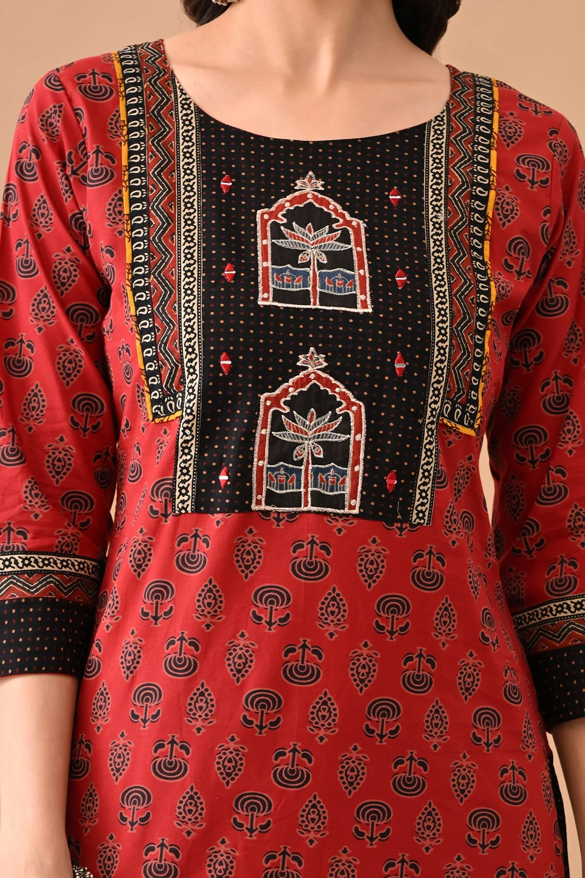 Rust Printed Straight Kurta - Image 4