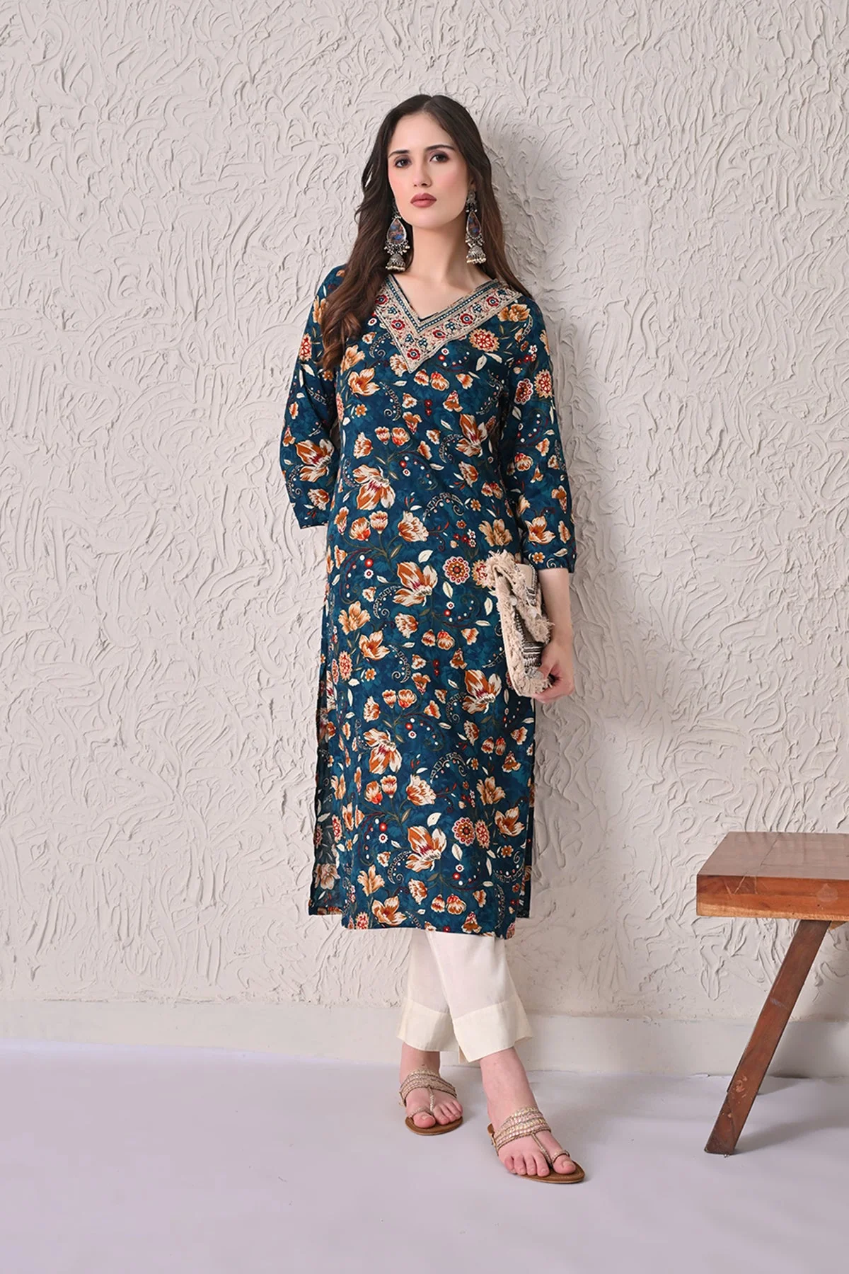 Teal Floral Printed Kurta - Image 6