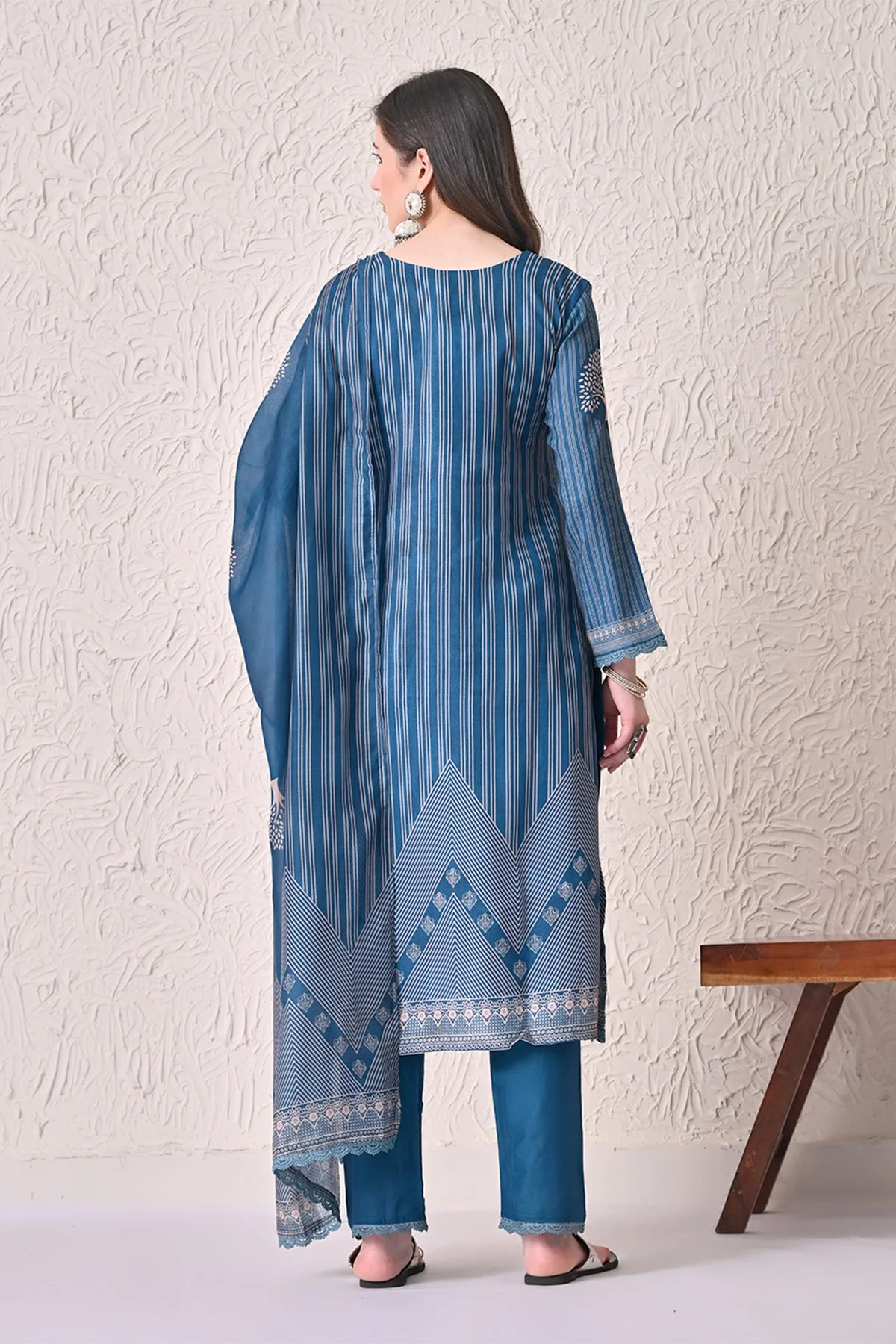 Teal Printed Kurta 3 Pcs Set - Image 5