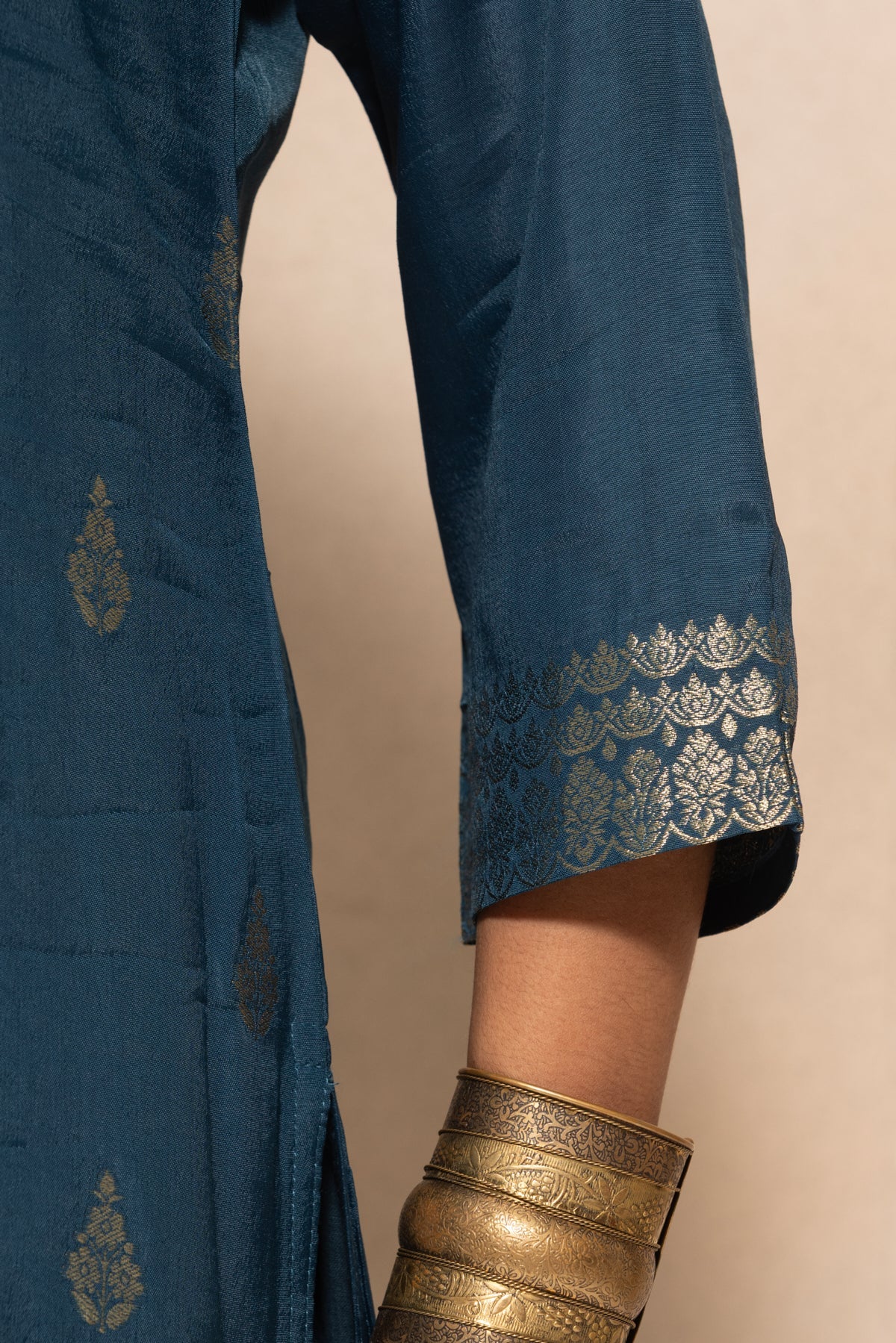 Teal Self-Design Kurta 3 Pcs Set - Image 4