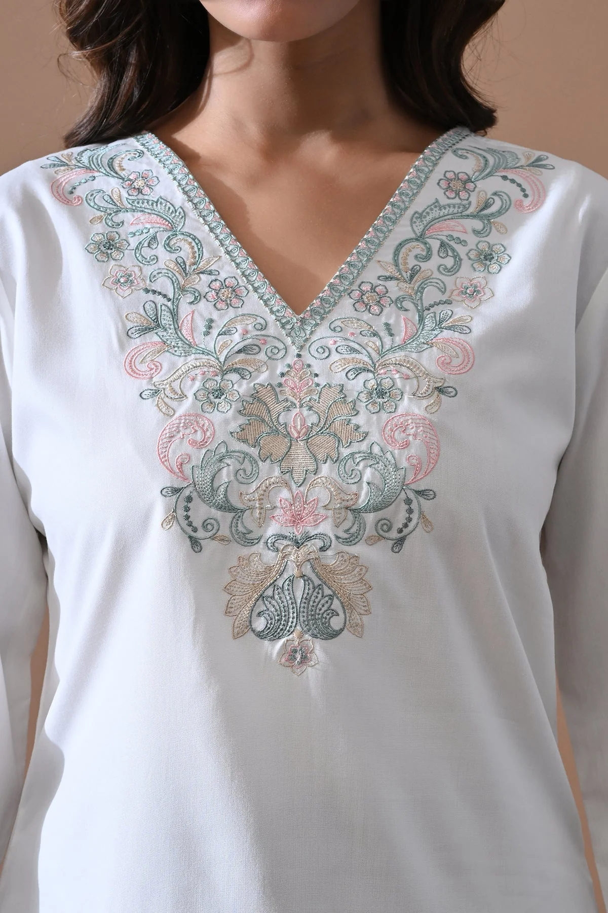 White Embroidered Top - Image 4