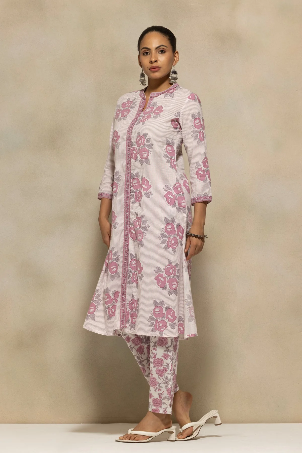 White Printed A-Line Kurta 3 Pcs Set - Image 2