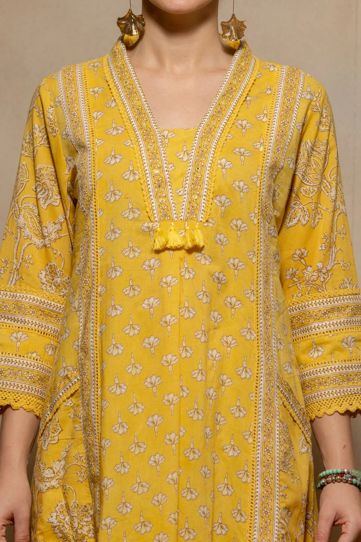 Yellow Floral Printed Flared Kurta 3 Pcs Set - Image 4