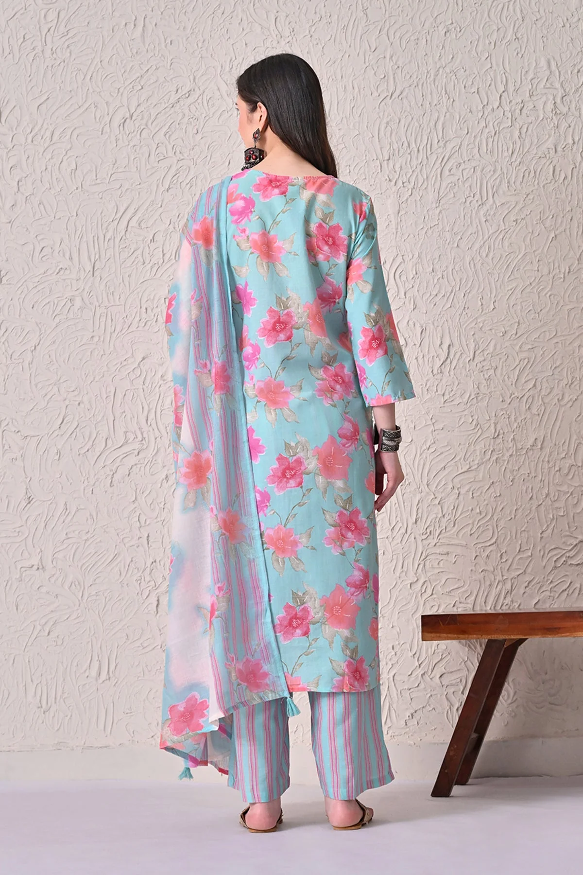 Green Floral Printed Kurta 3 Pcs Set - Image 5