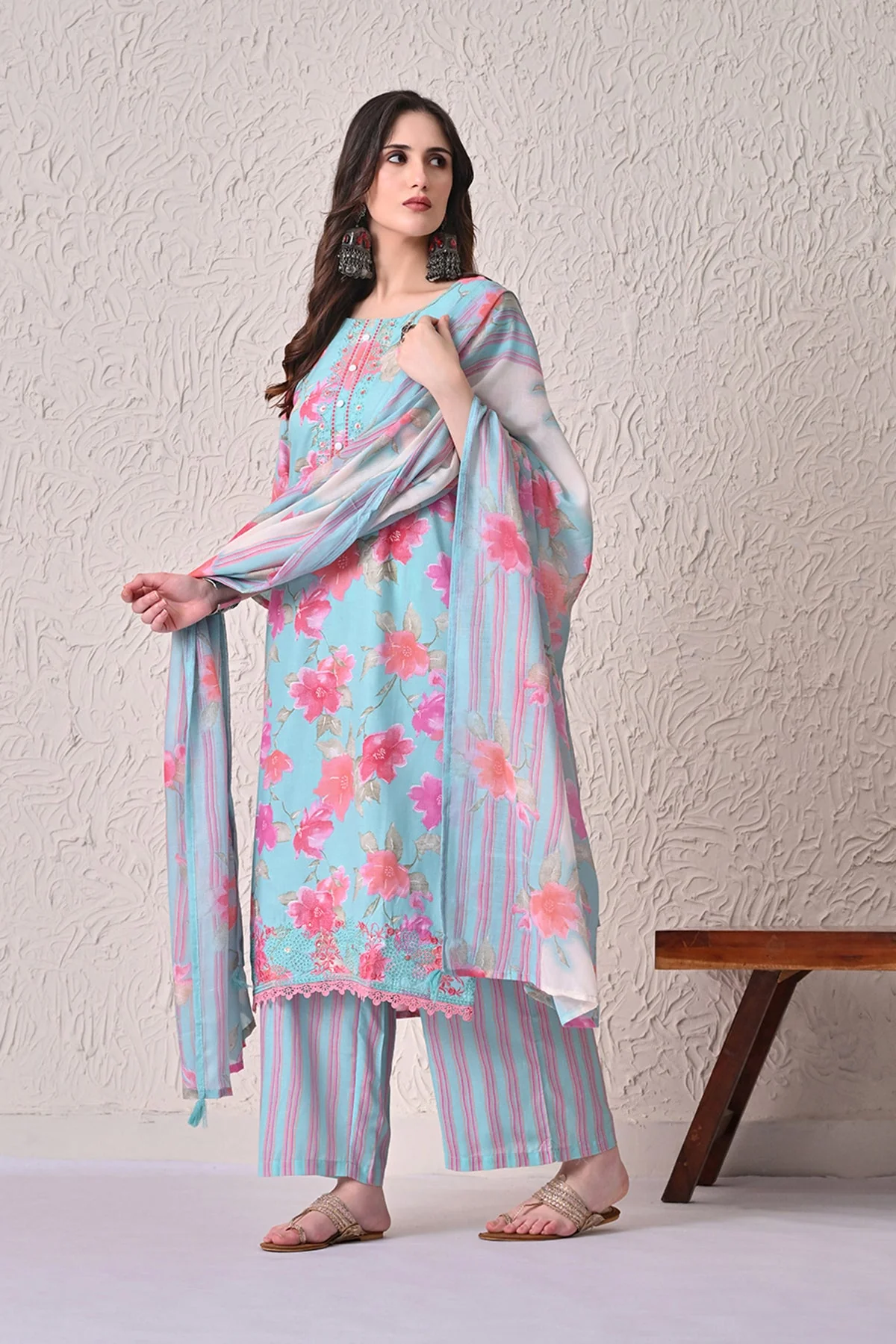 Green Floral Printed Kurta 3 Pcs Set - Image 7